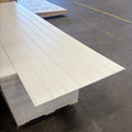 Vitmålad Inomhuspanel 6x620x2435mm Pärlspont Dekor