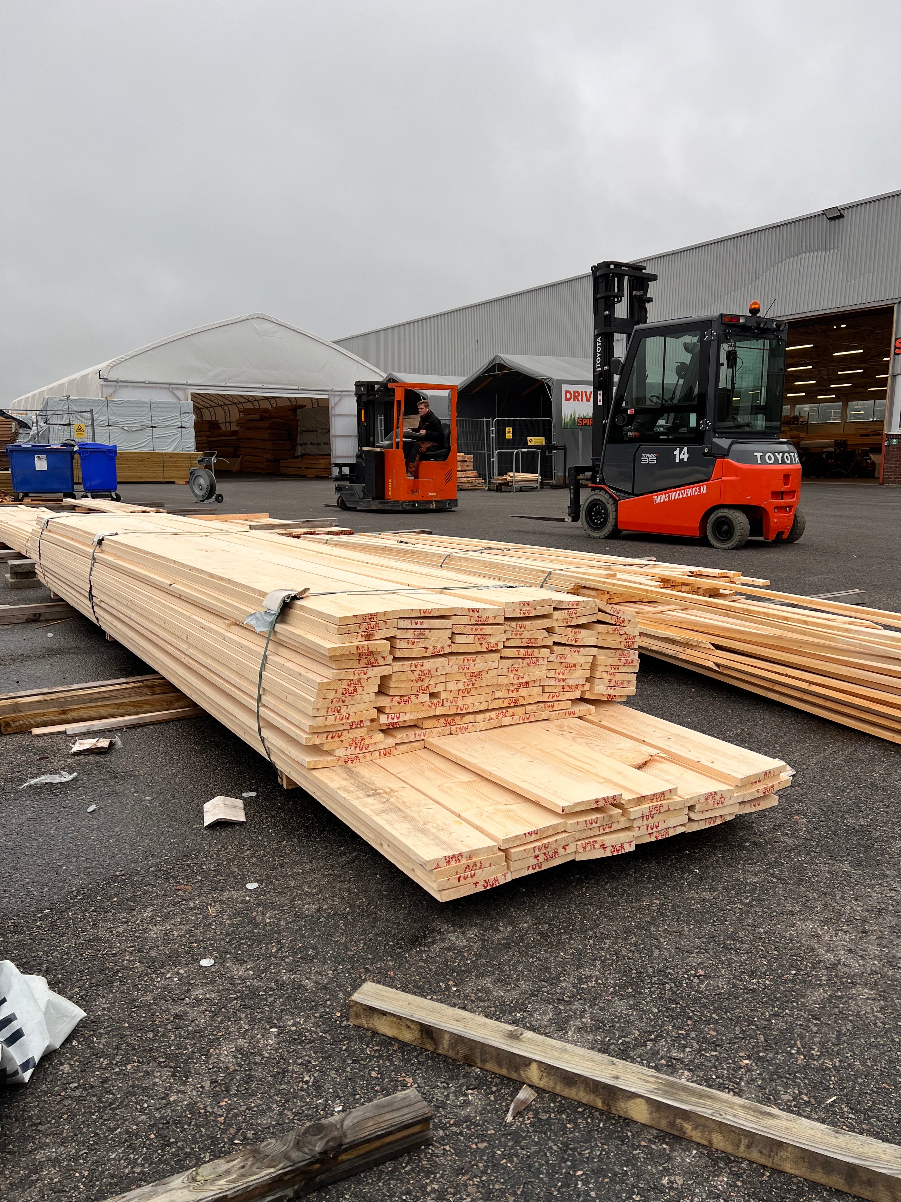 Paket Ytterpanelbräda 22x170 113 st 4,80-5,40m  (B-Sortering)