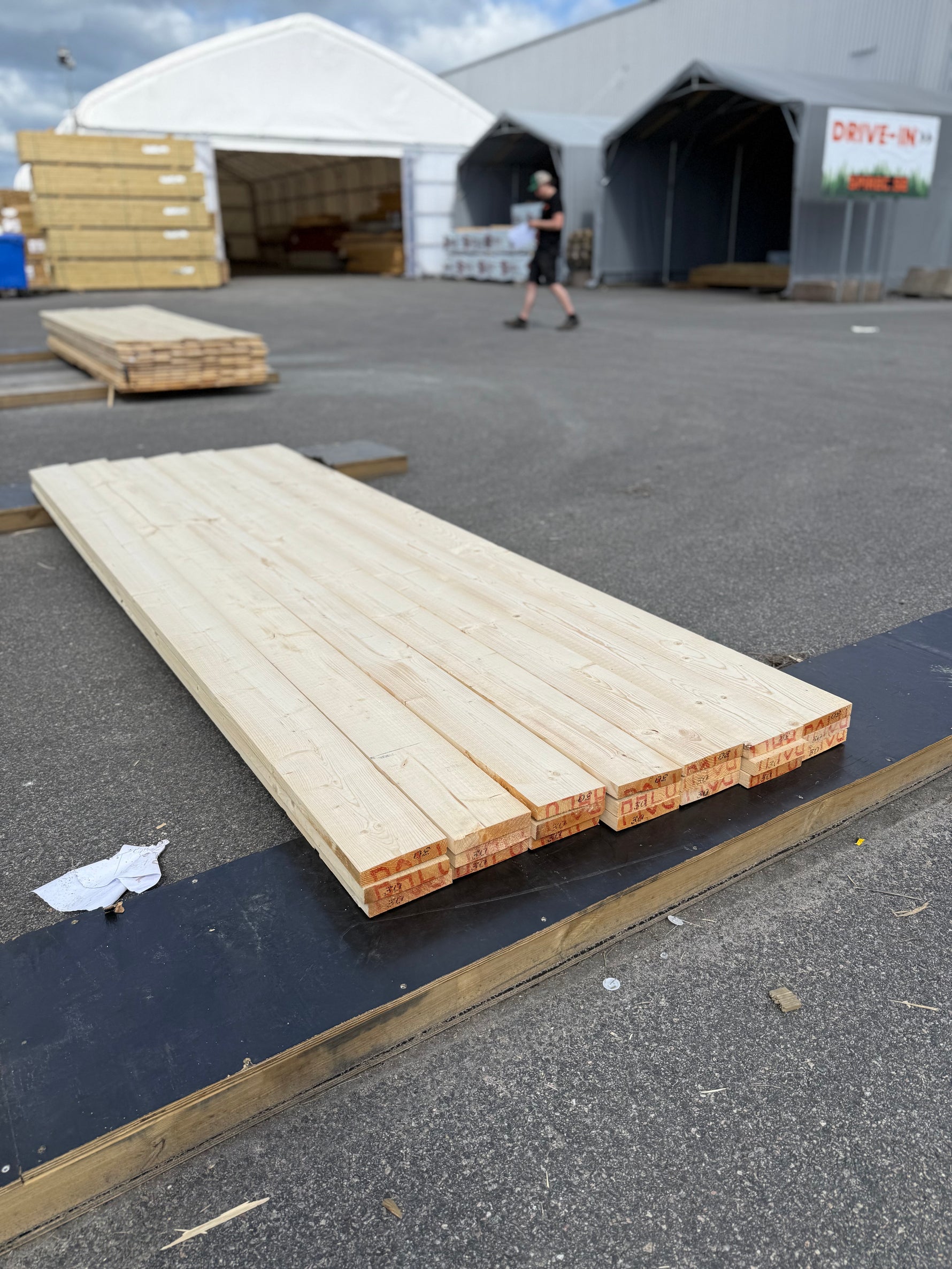 Paket Finsågade Brädor 28x145mm 3.0m 21st