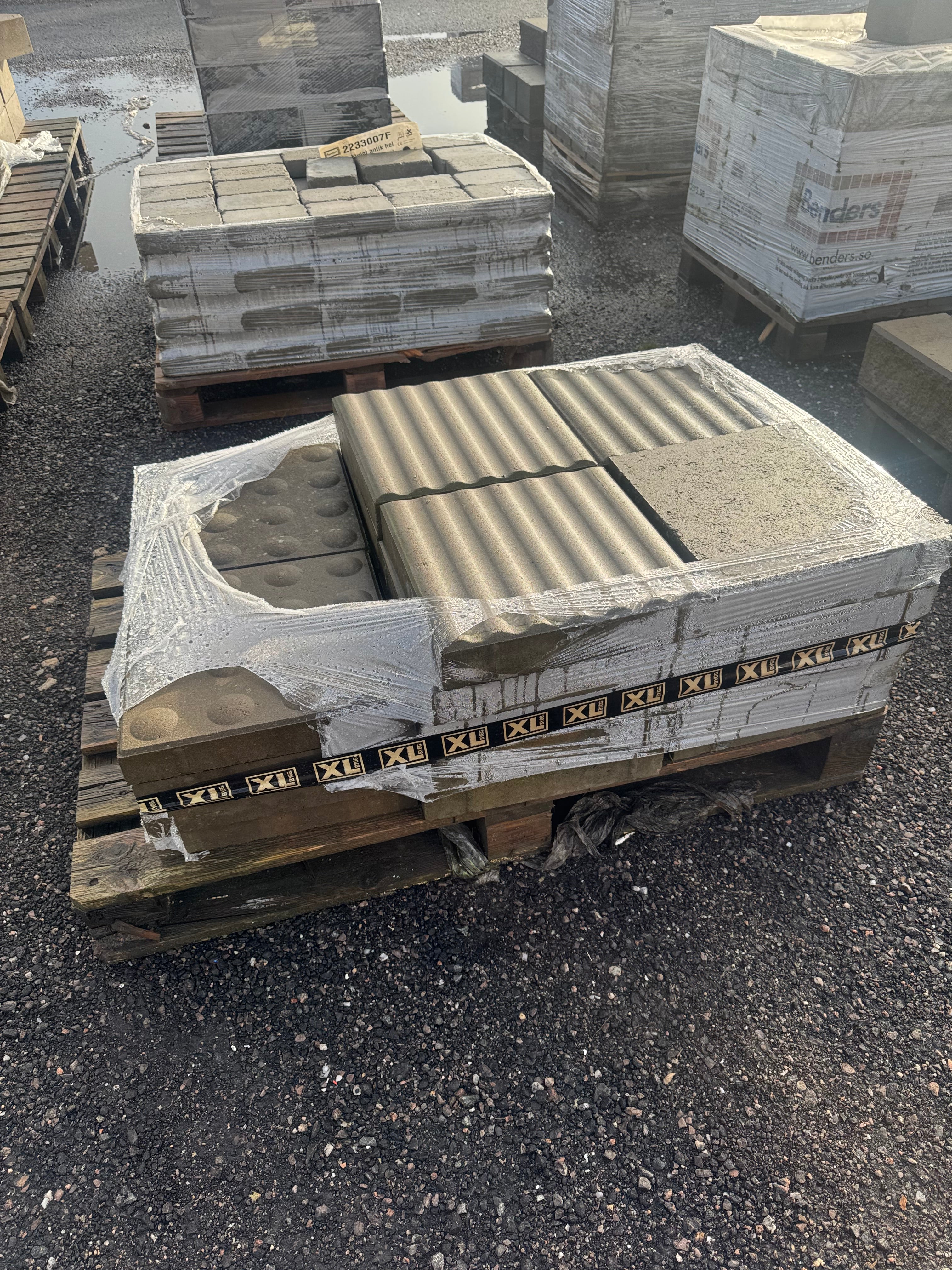 Pall Sten – 28 st (Vågiga / Cirklar)