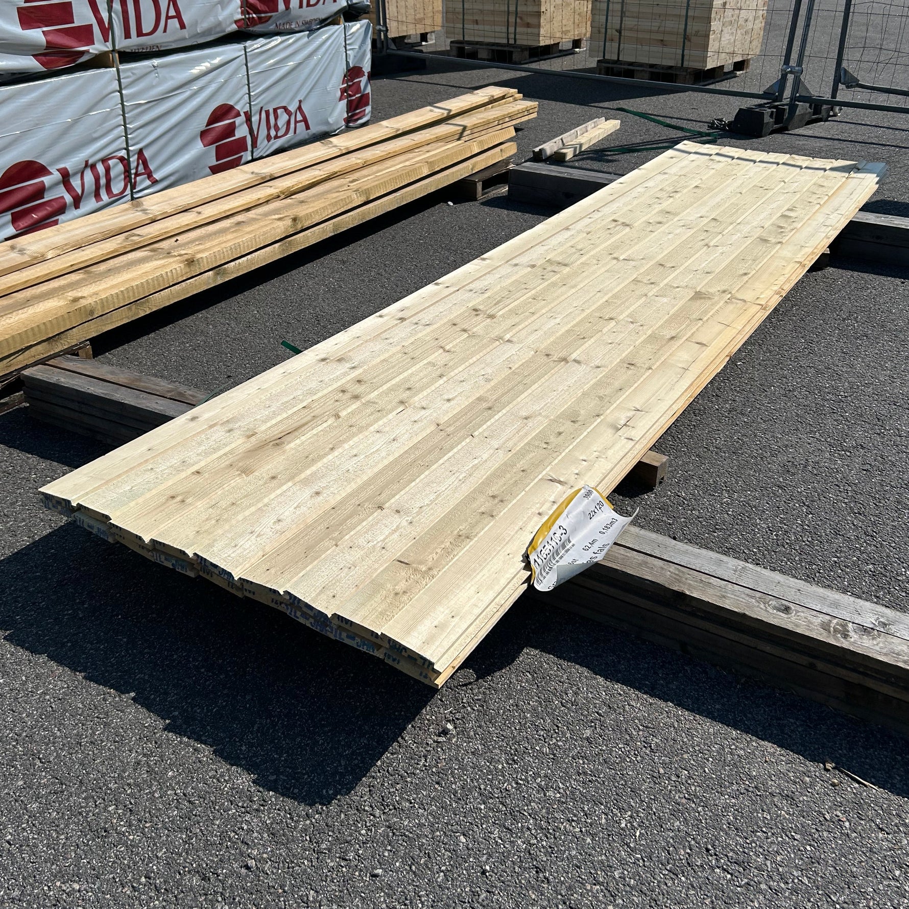 Paket Ytterpanel Dubbelfas Fals 22x120mm 3.90m- 18st