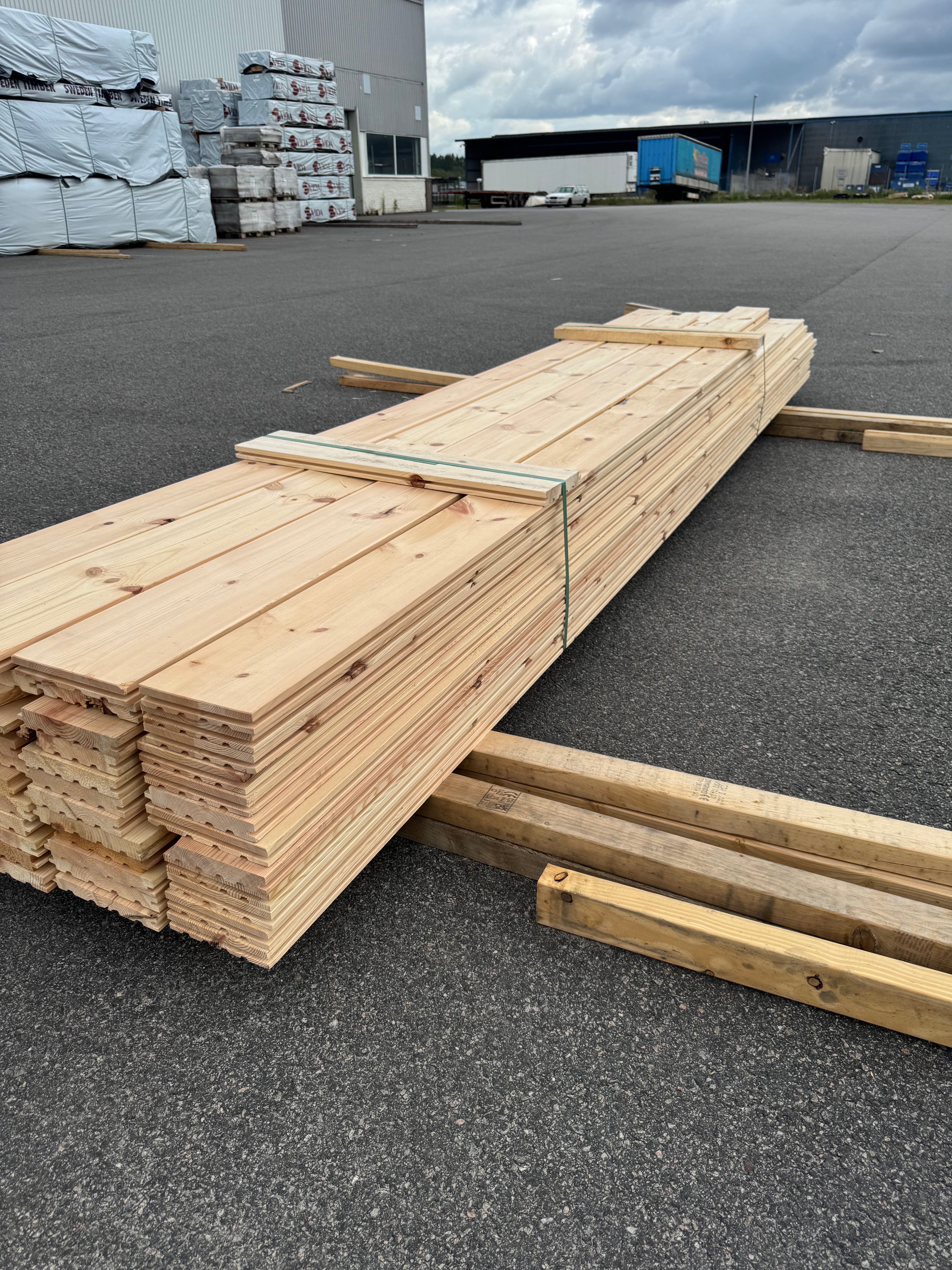 Paket Golv – 27 mm (170 & 190 mm bredder) – 48 st (2,95–4,20 m)