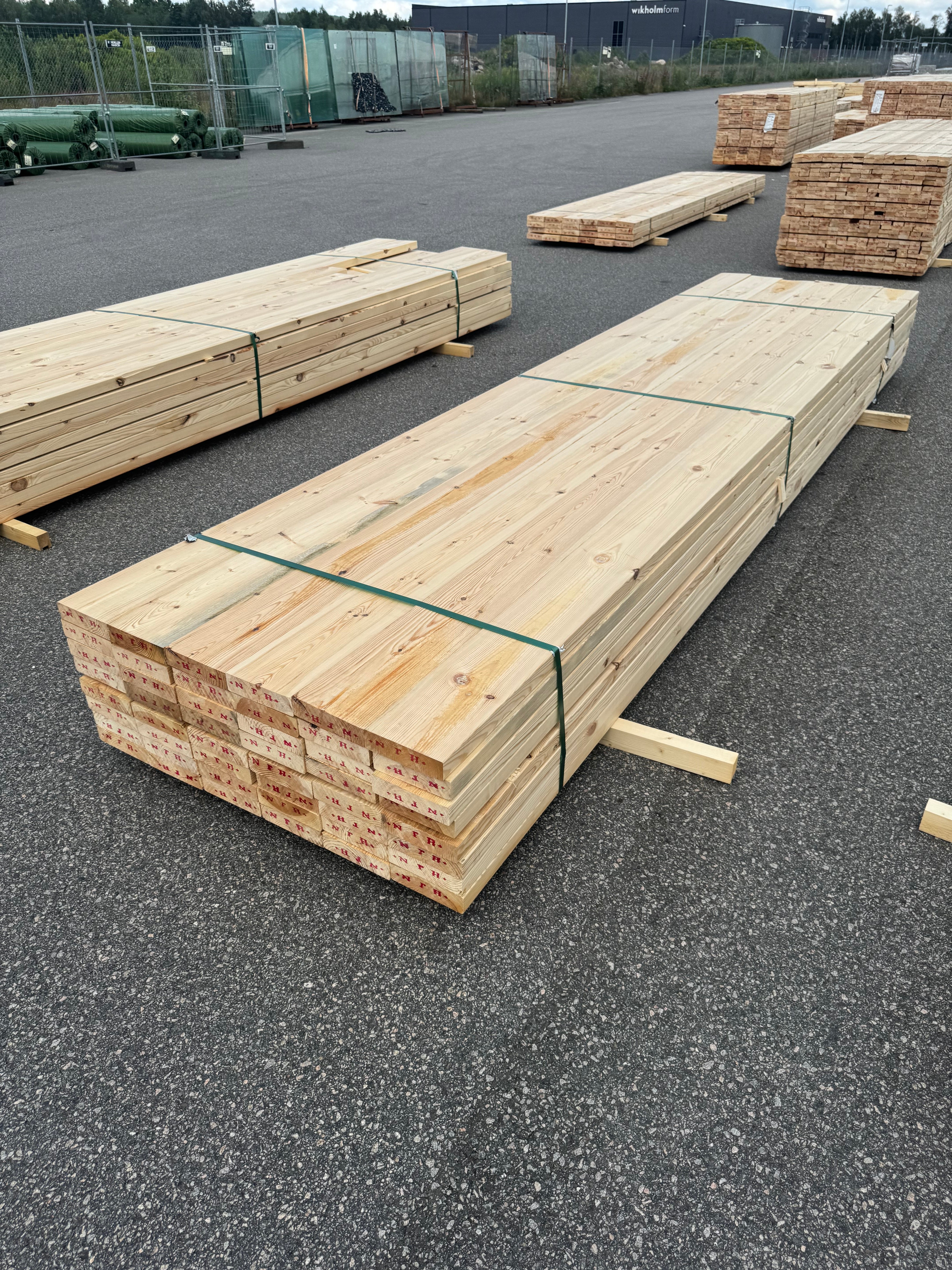 Paket Reglar 45x170 – 48 st (4,20 m, furu)