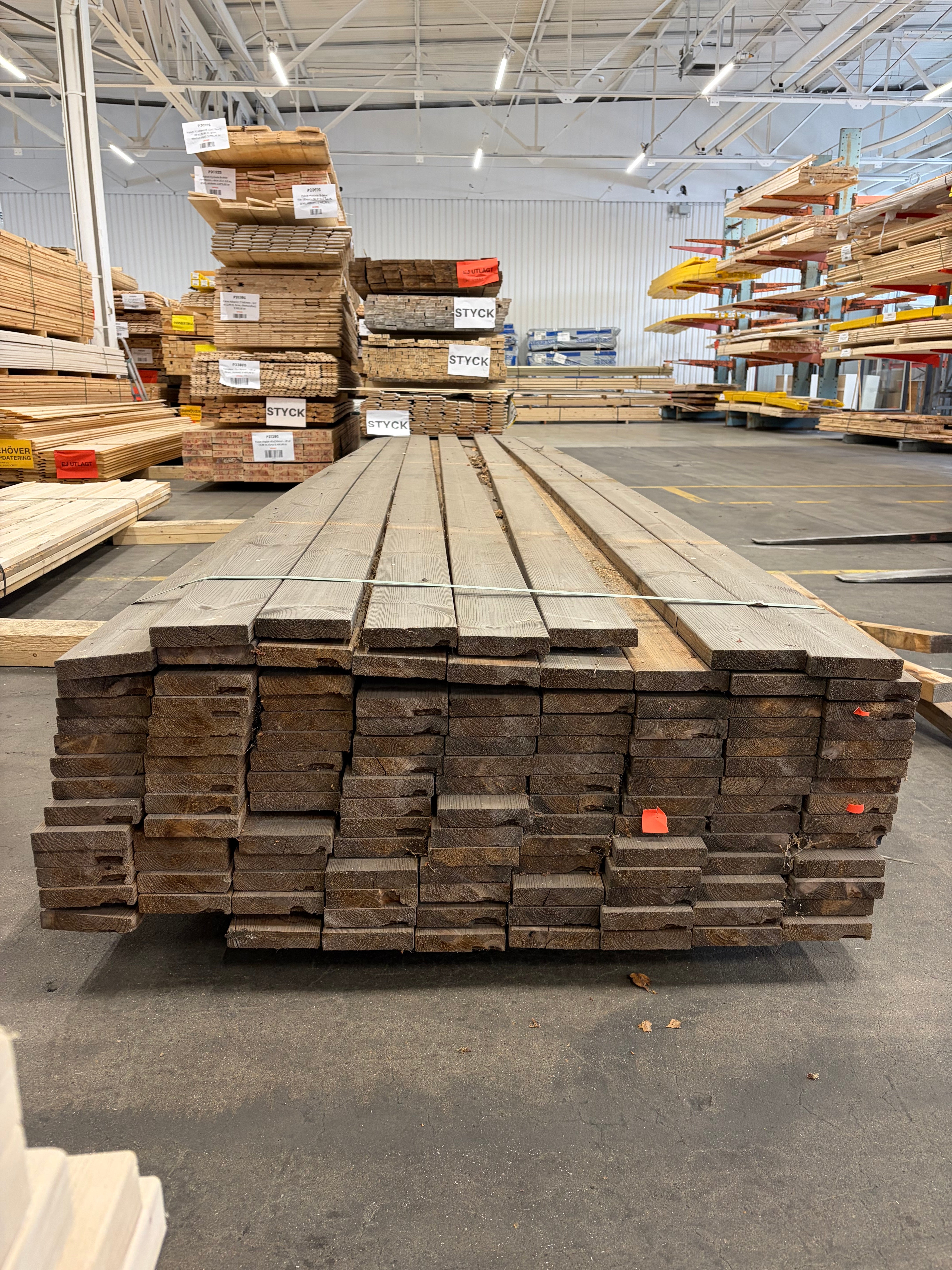 Paket Thermowood Trall R2 – 26×117 mm (5,40 m, 123 st)