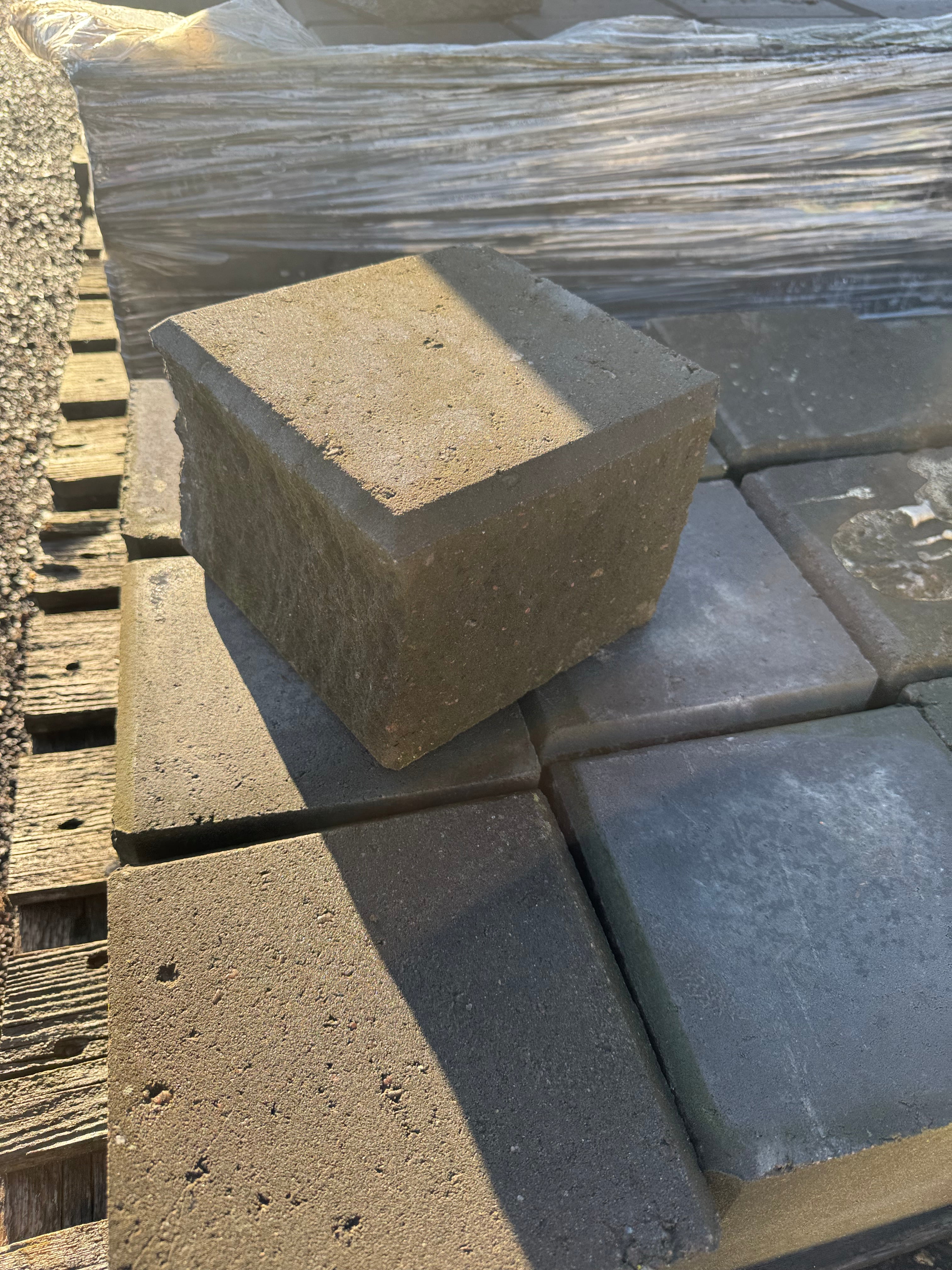 Parti Sten olika varianter – Grafit (7 pall)