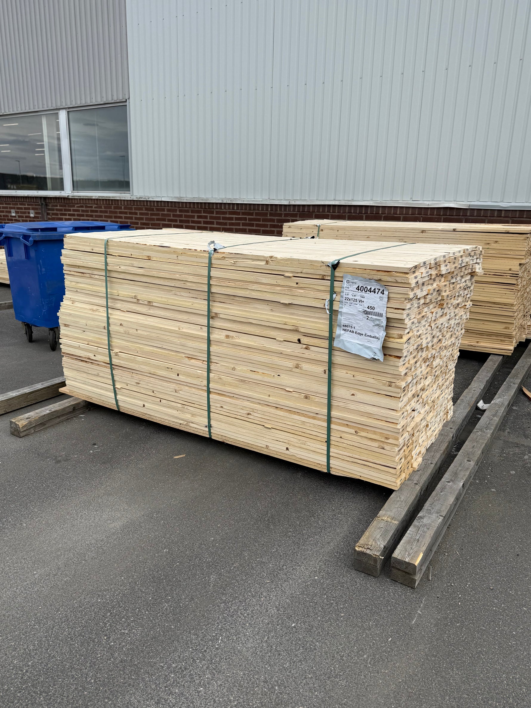 Paket Brädor 22x125mm, 450 st 2,40 m - Spirec