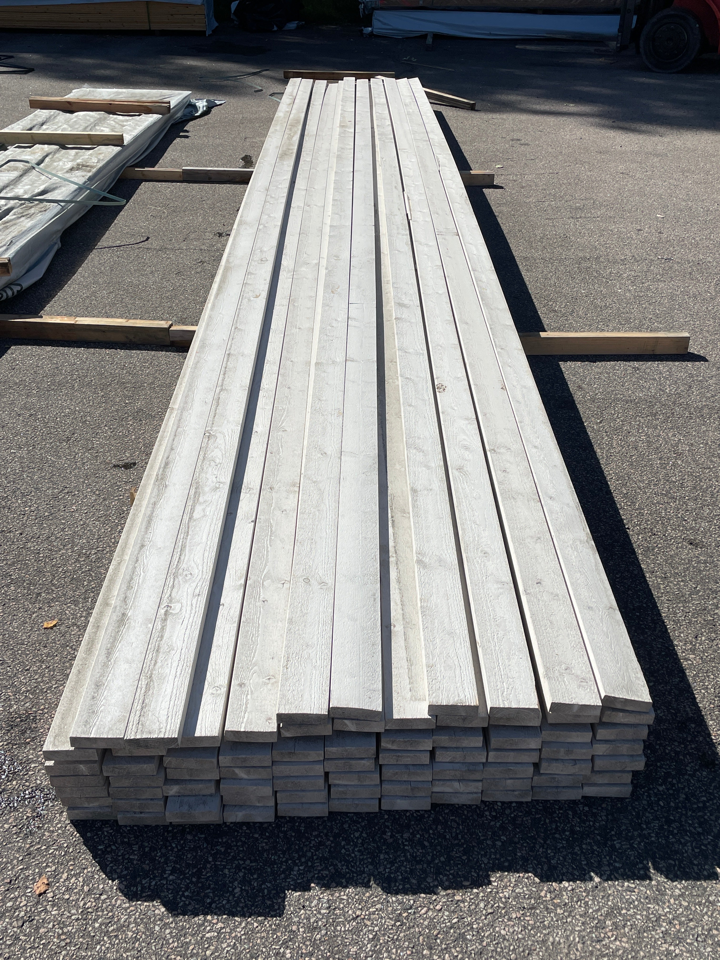 Finsågad bräda 28x95 7,2m 75st paket