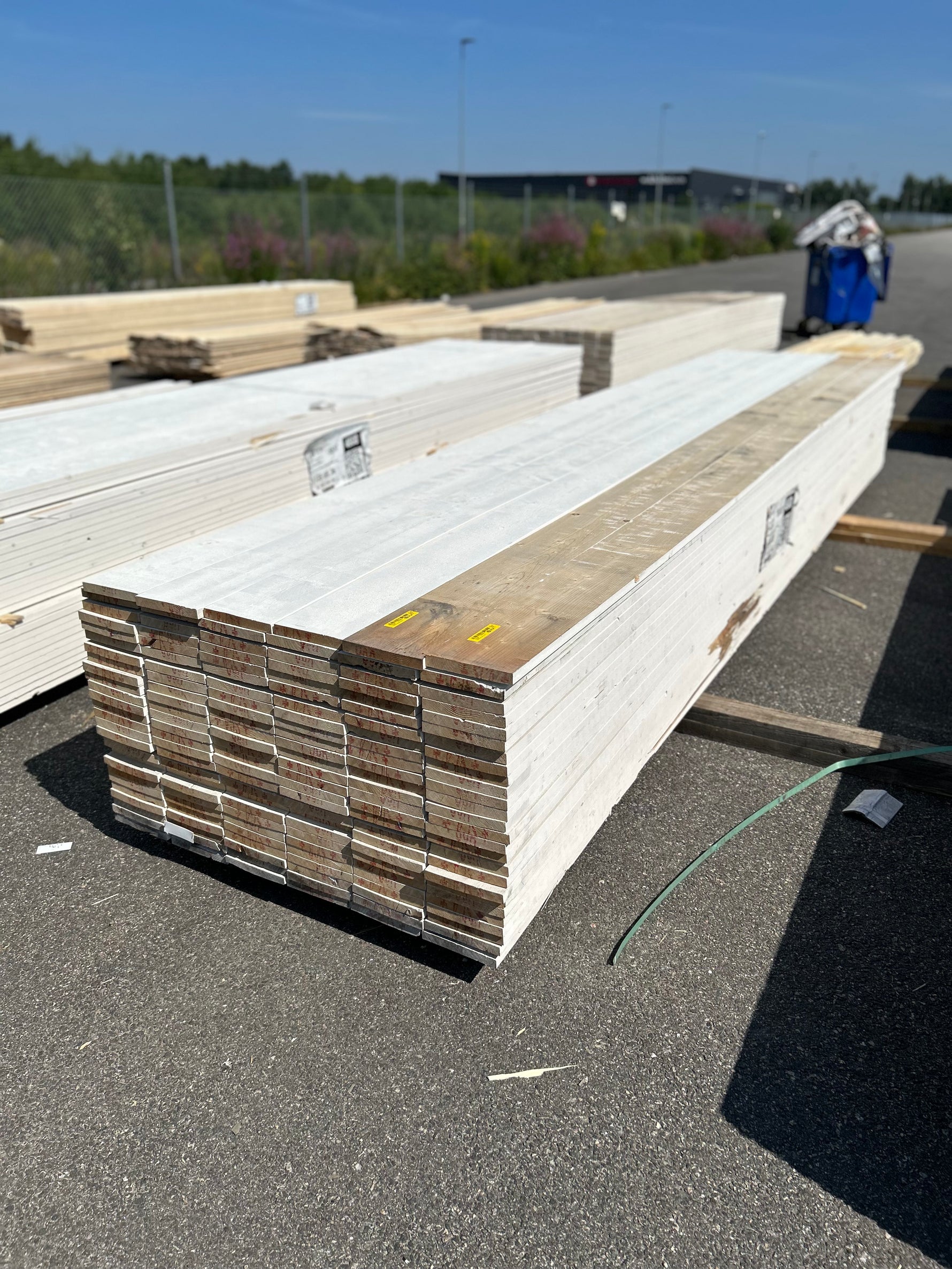 Paket Finsågade Brädor 22x170mm 4.80m 156st Mellanstruken