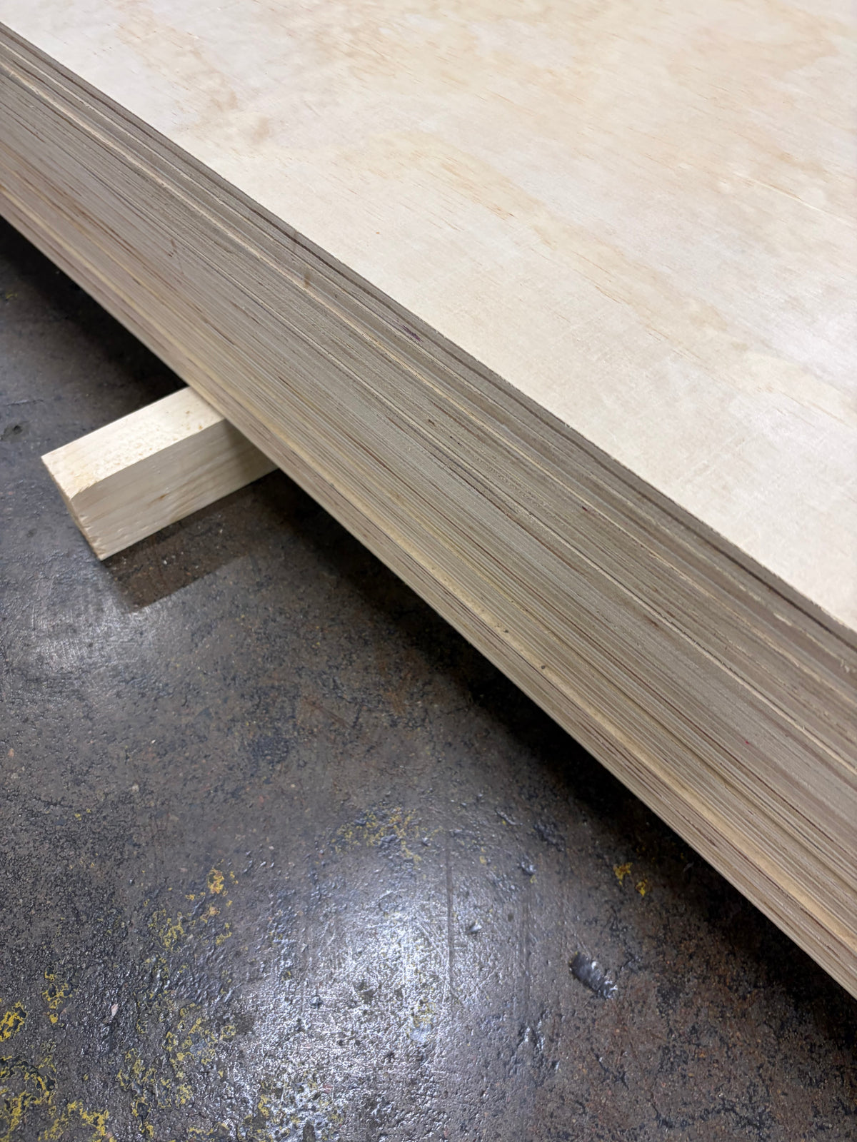 Paket Konstruktionsplywood K-Plywood 15x900x2500mm - 14st
