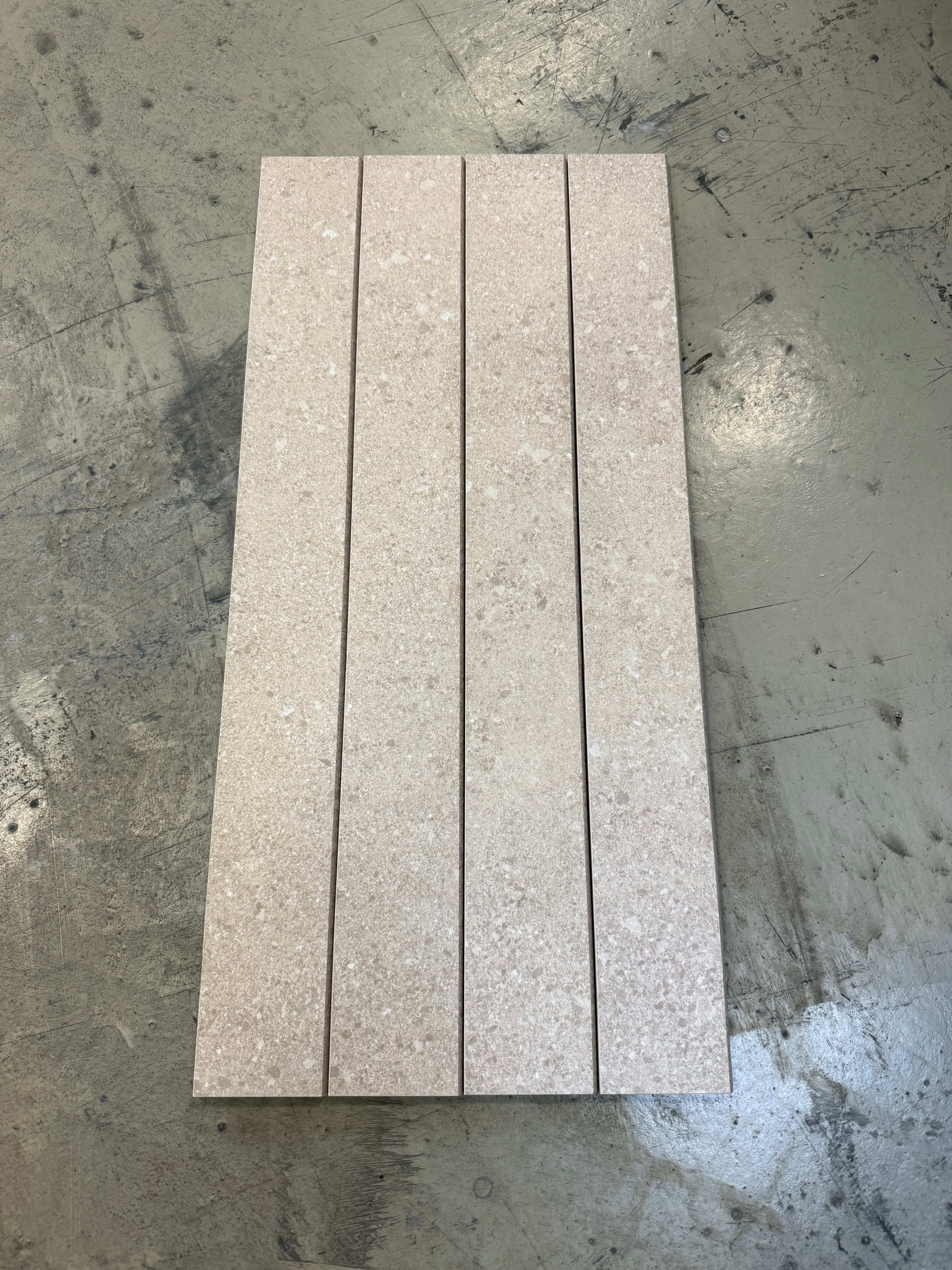 Parti Sockel Agrob Buchtal 7x60x0,9cm- 90st