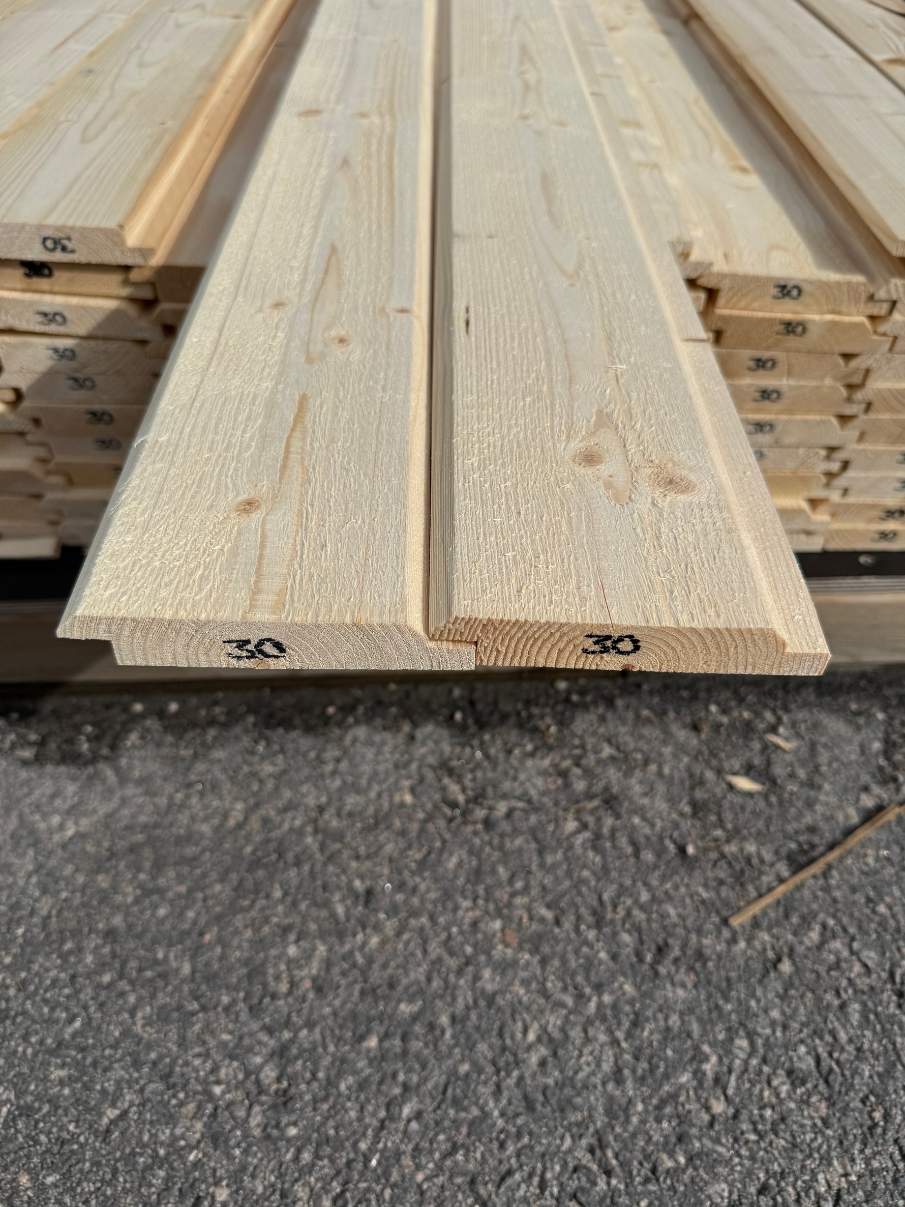 Paket Ytterpanel Dubbelfasspont 22x120 mm – 3,00 m 90st (Obehandlad)