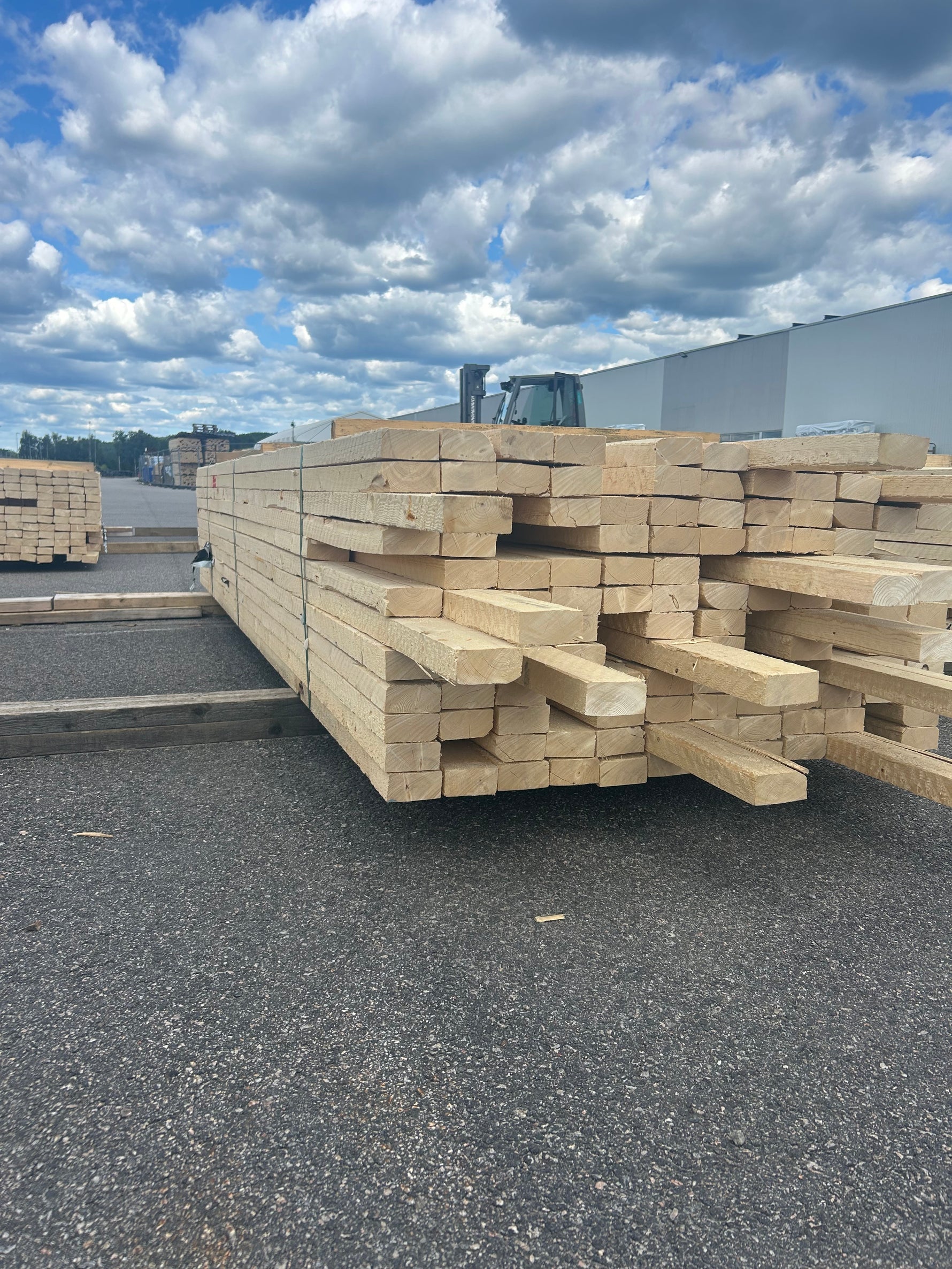 Paket Reglar 45x90mm 2,70-3,90m 144st Ohyvlat