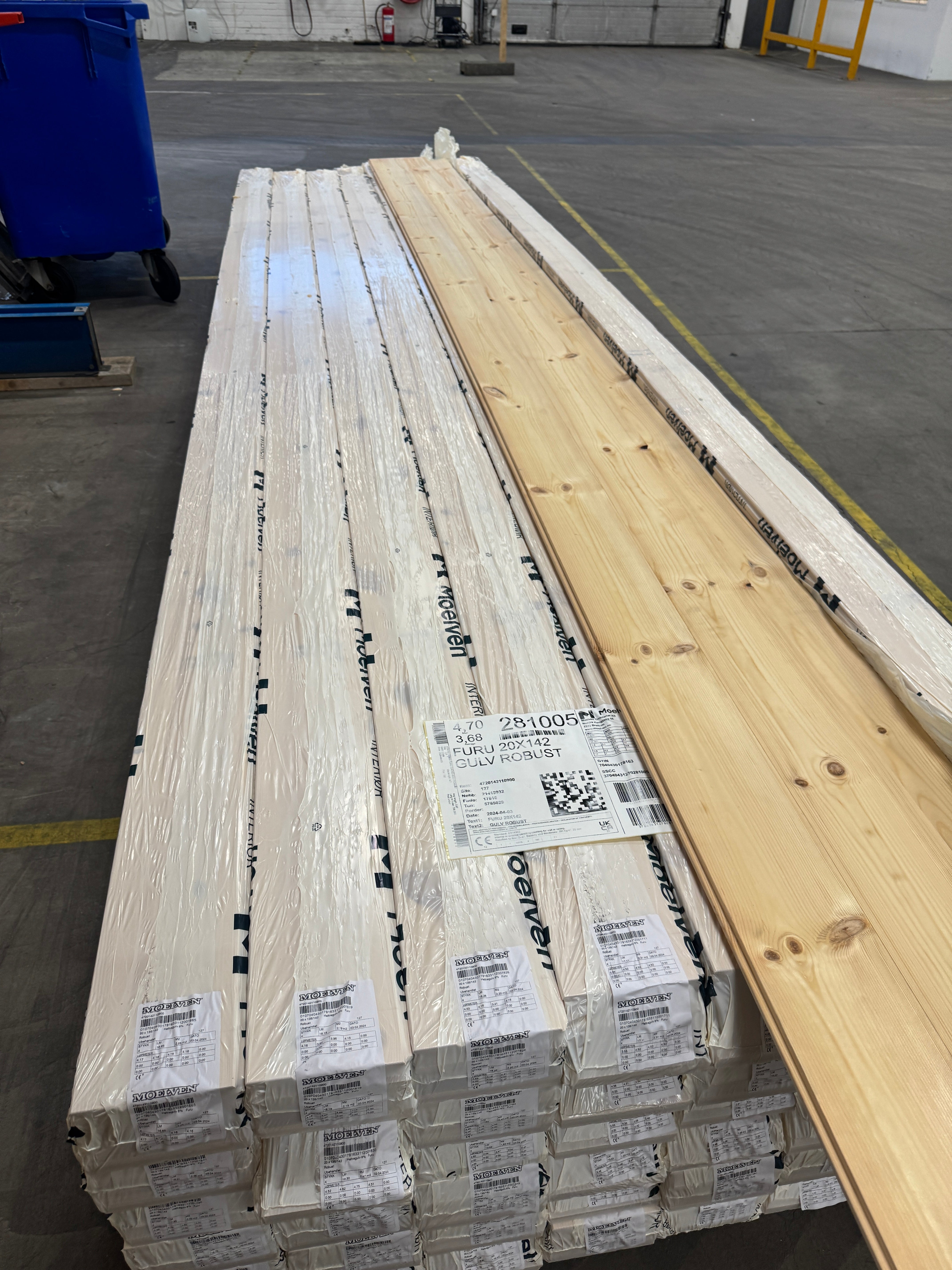 Golv 20x135/142mm – Furu Obehandlad (Robust)