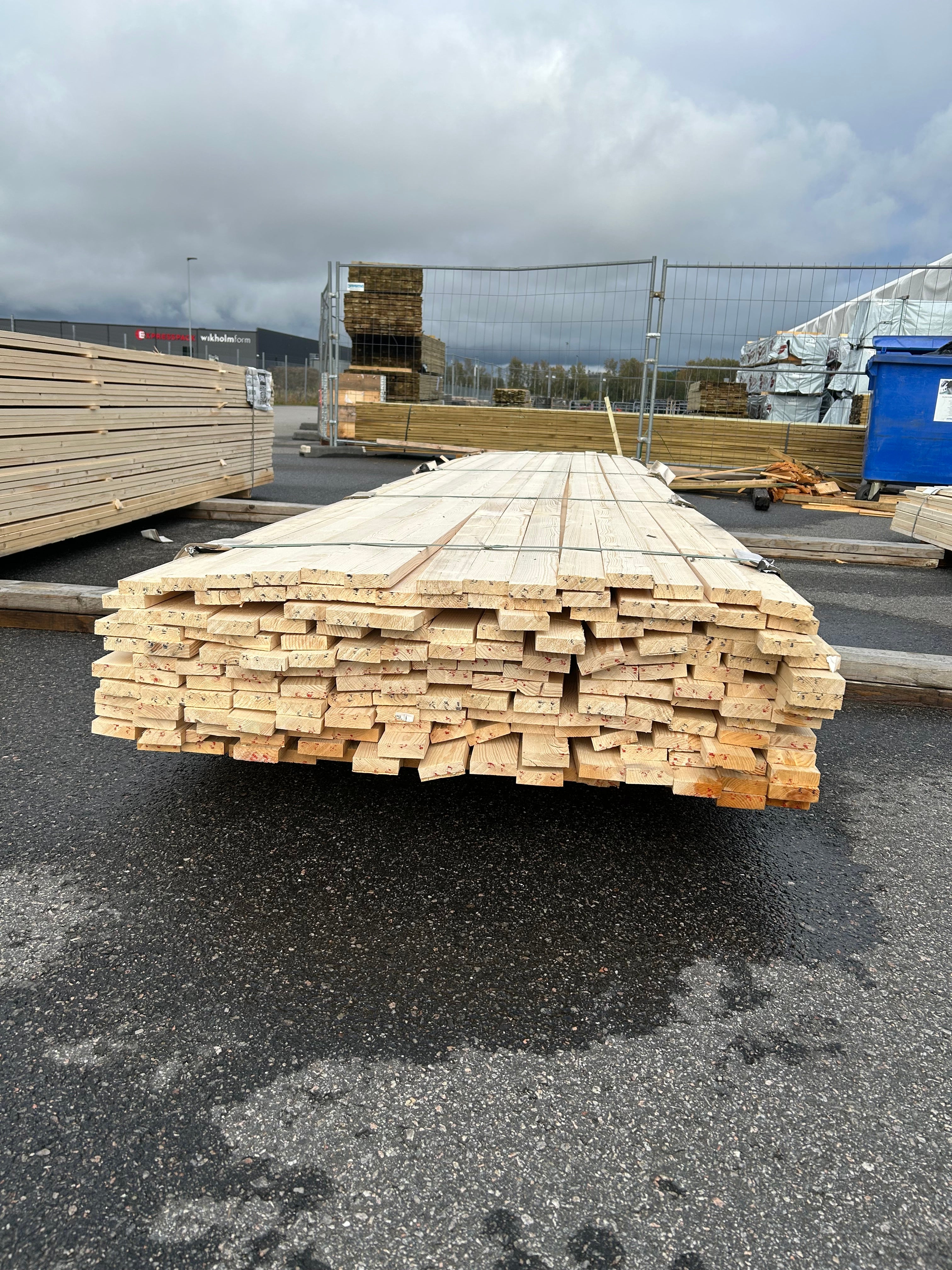 Paket Ytterpanelbräda 22x120mm 150st 4.80m (B-sortering)
