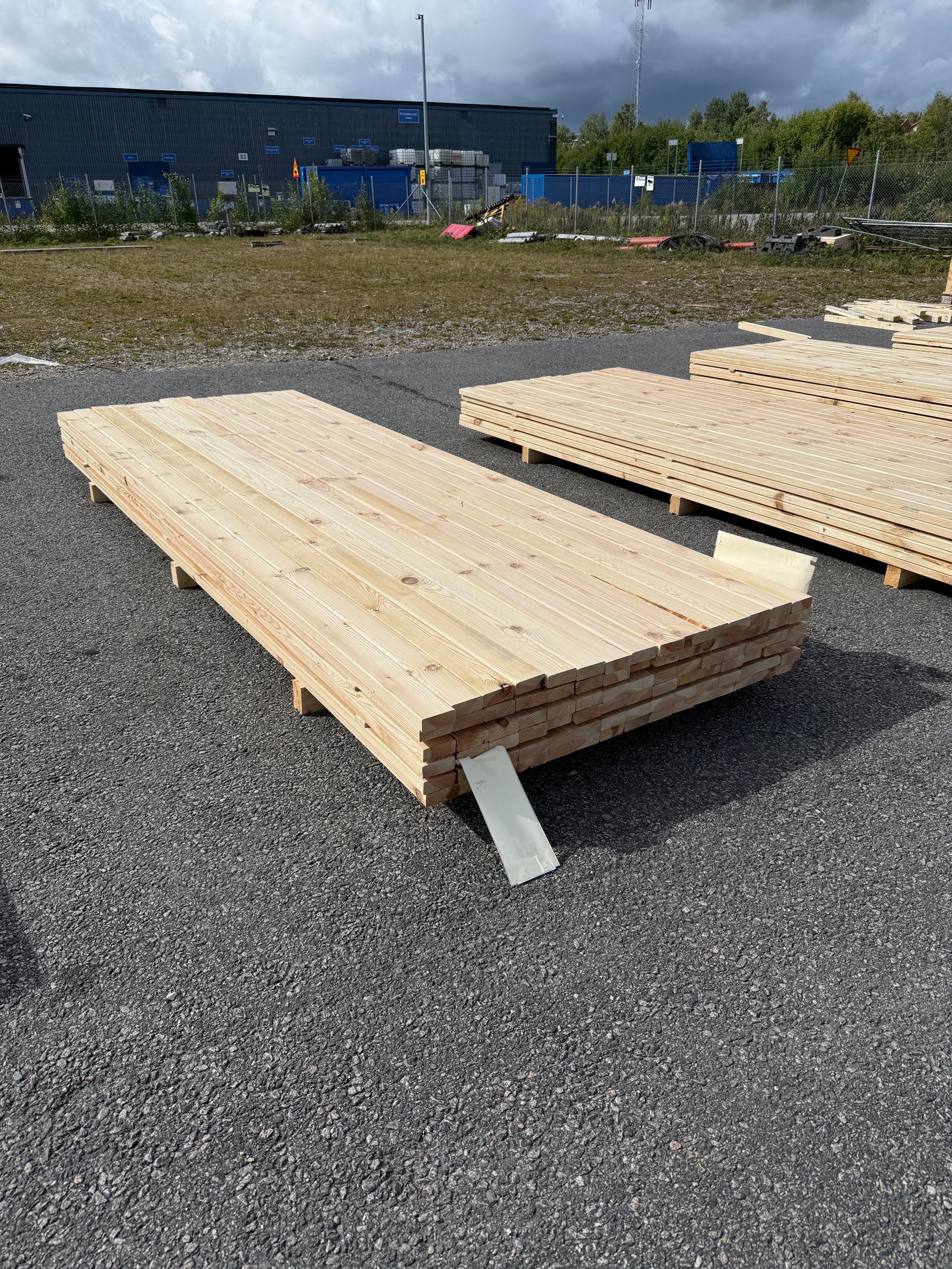 Paket Glespanel 28x70 mm – 3,00 m Furu 90 st