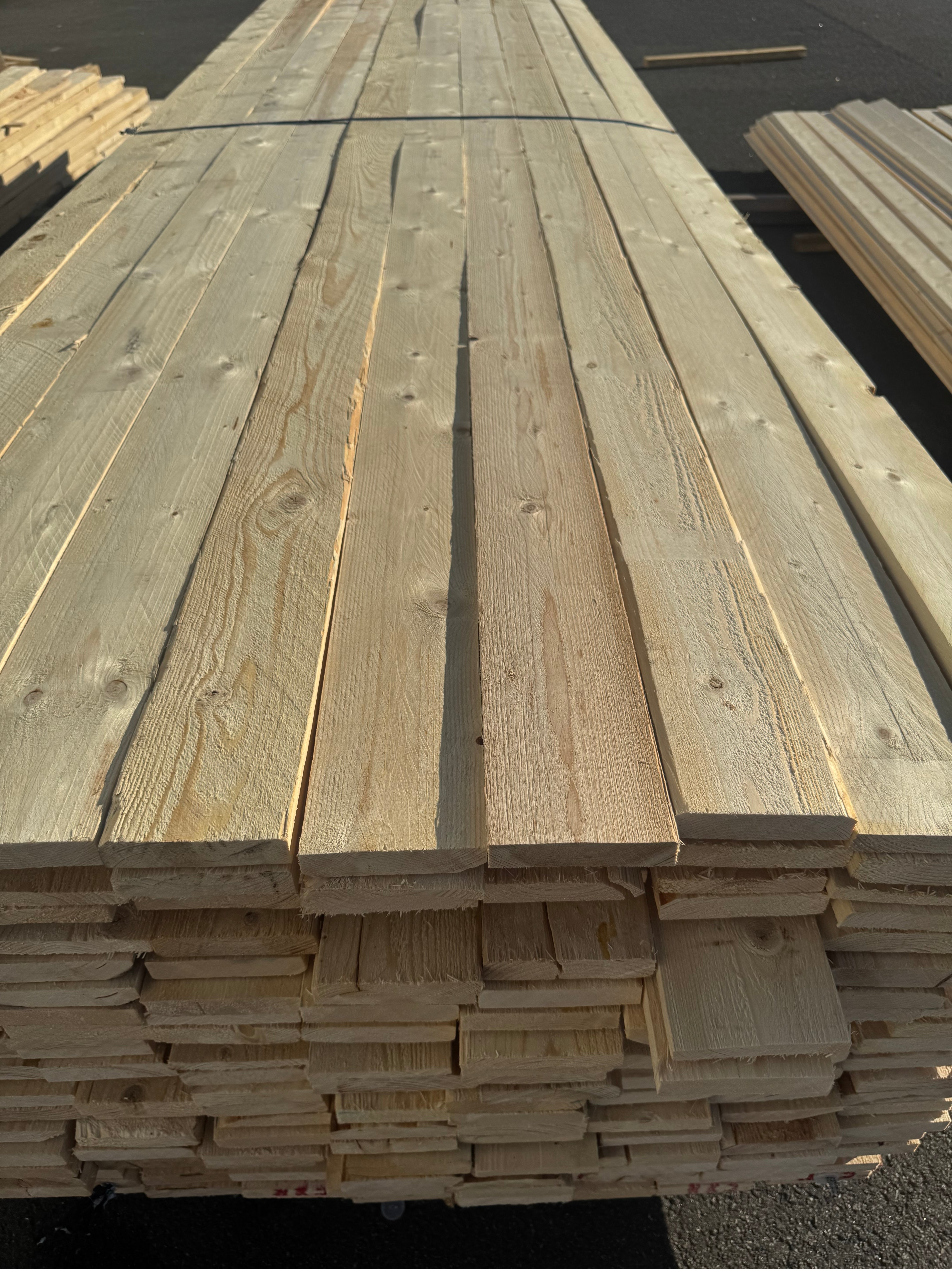 Paket Brädor 22x100 – 260st – Ohyvlade
