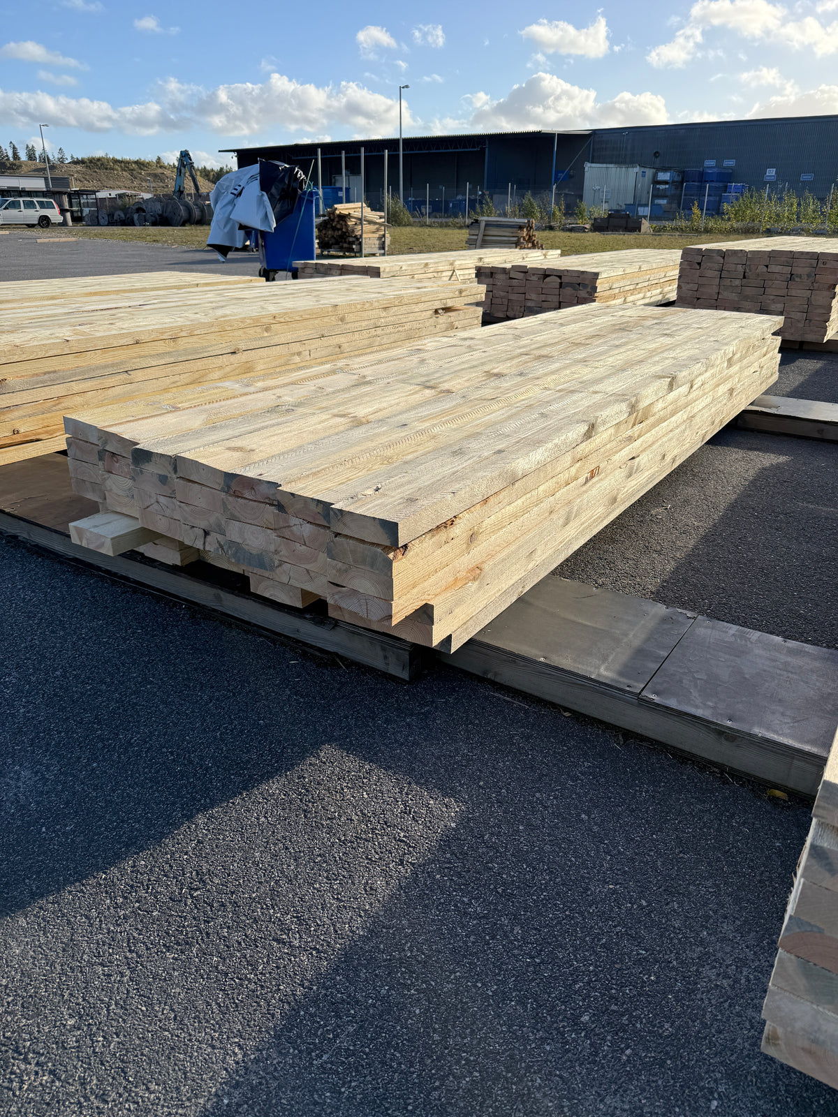 Paket Ohyvlade Reglar 47x150mm (3,30–3,60m) 49st Fuktskadat