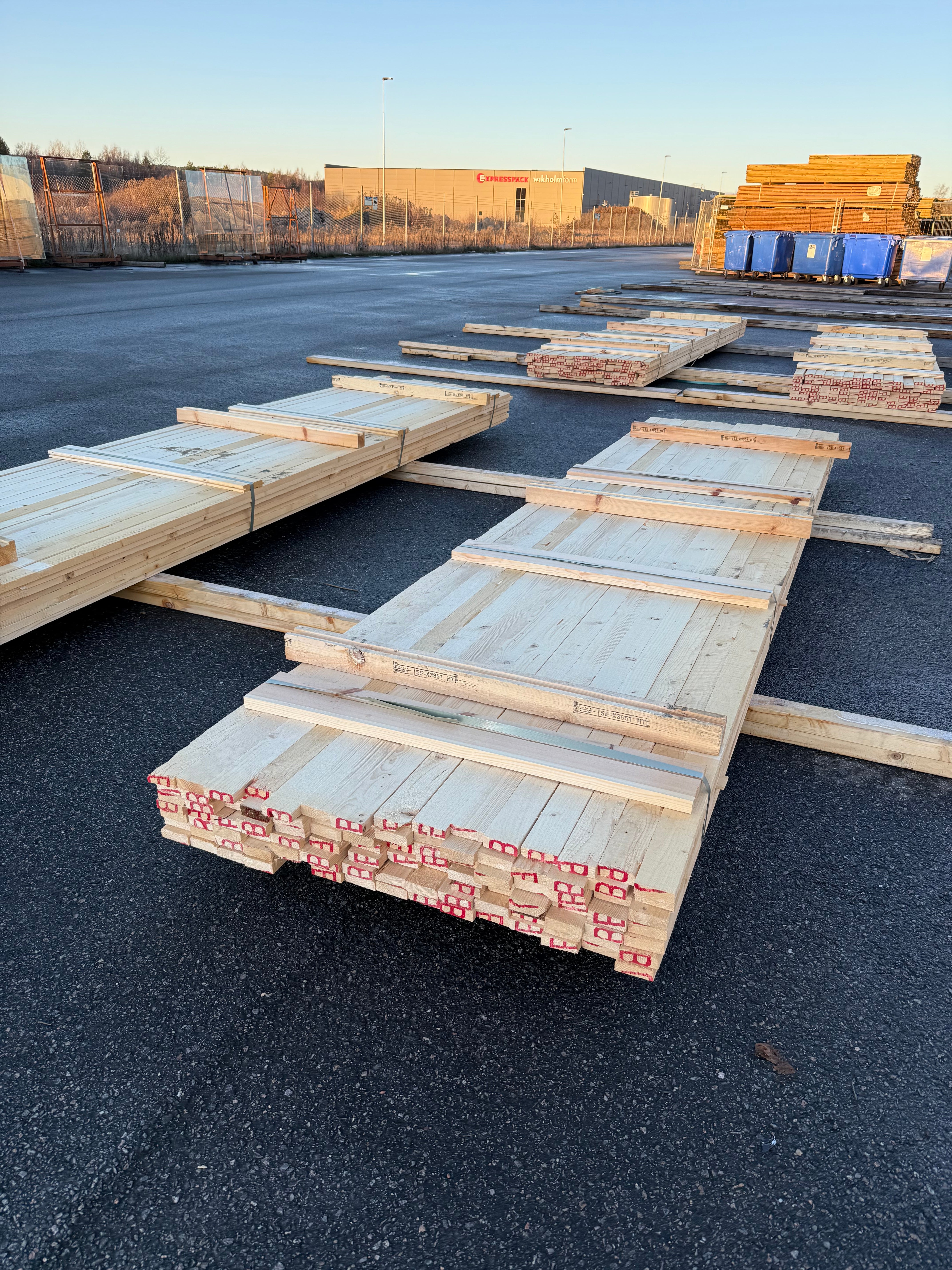 Paket Brädor 19x63mm – 105 st (3,90 m, gran, ohyvlad/råsågad)