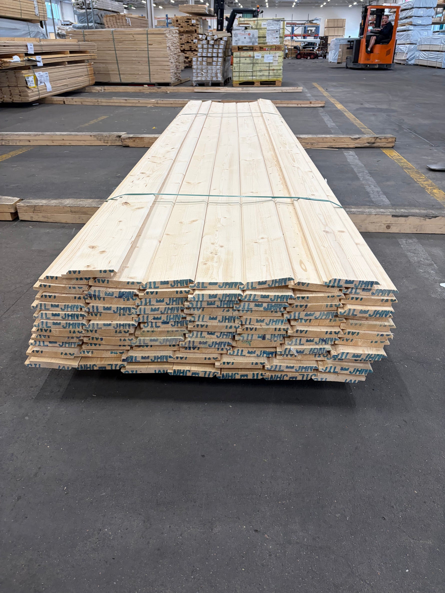 Paket Ytterpanel Dubbelfas 22x145mm, 4,2 m – 79 st- Obehandlad