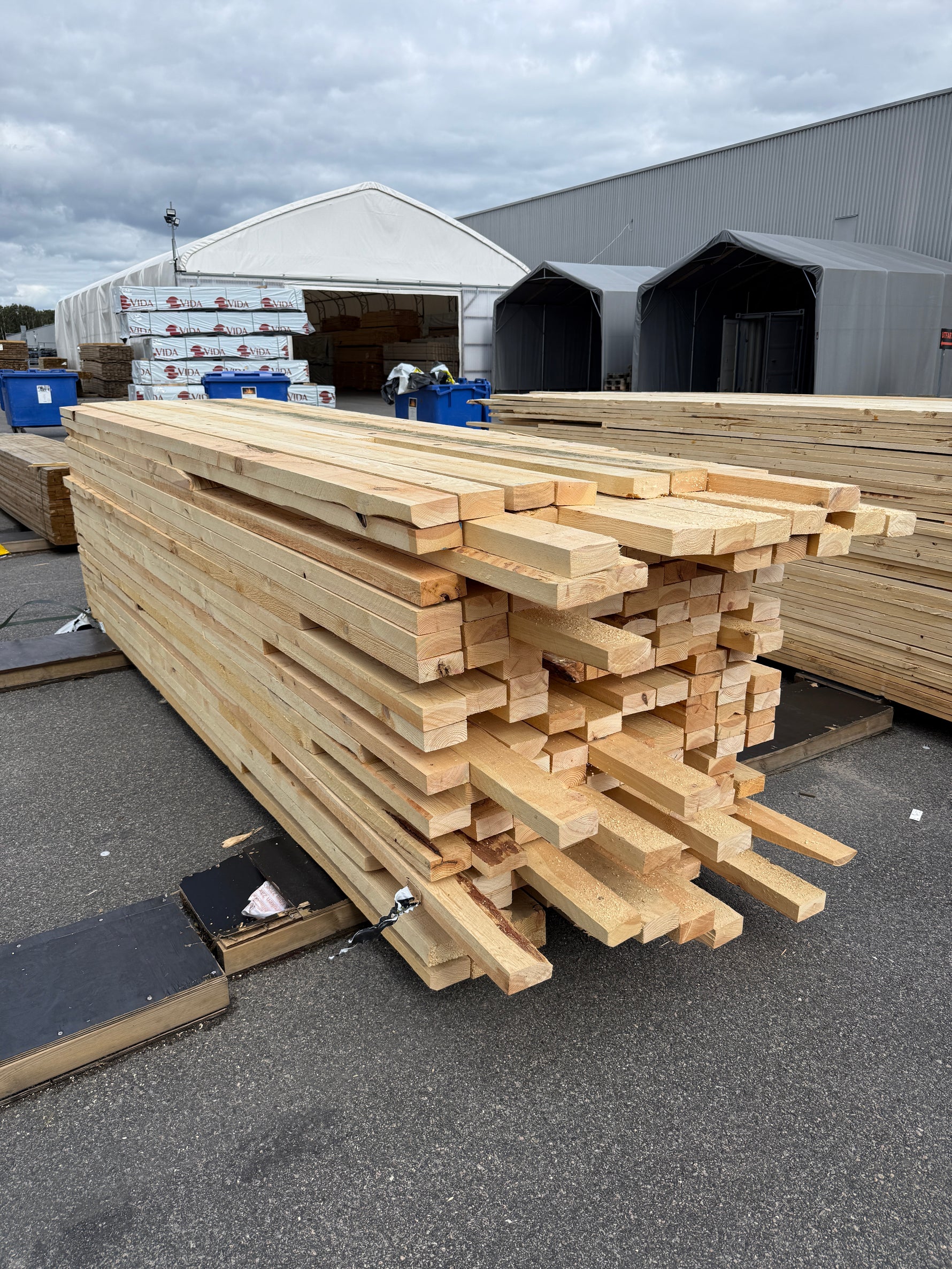 Paket Ohyvlade Reglar 47×100 mm – 220 st (240-3.90m)