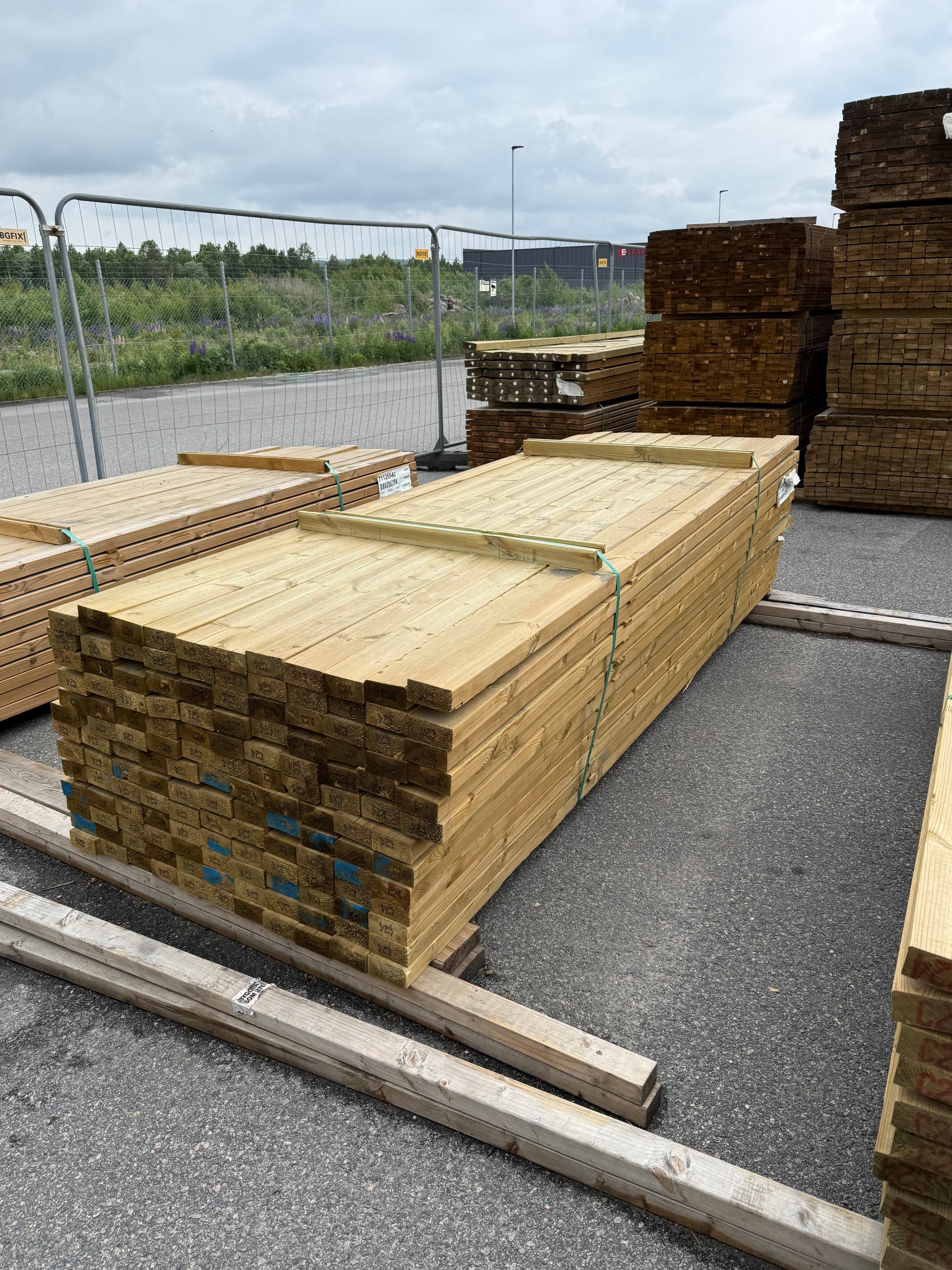 Paket Tryckimpregnerade Reglar 45x95mm 3.0m 143st
