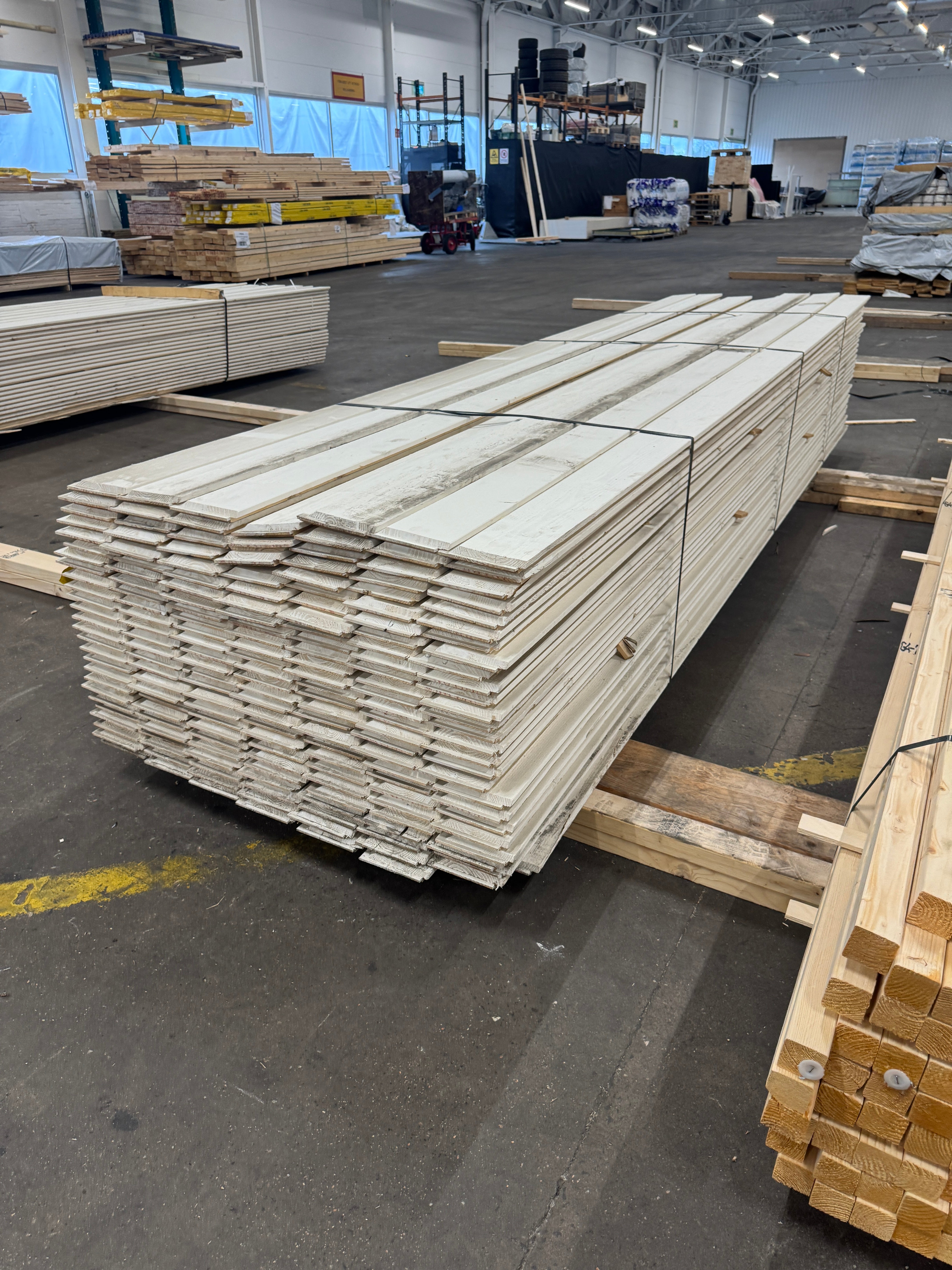 Paket Ytterpanel Enkelfas Halvspont Ändspont 22x145mm – 184 st