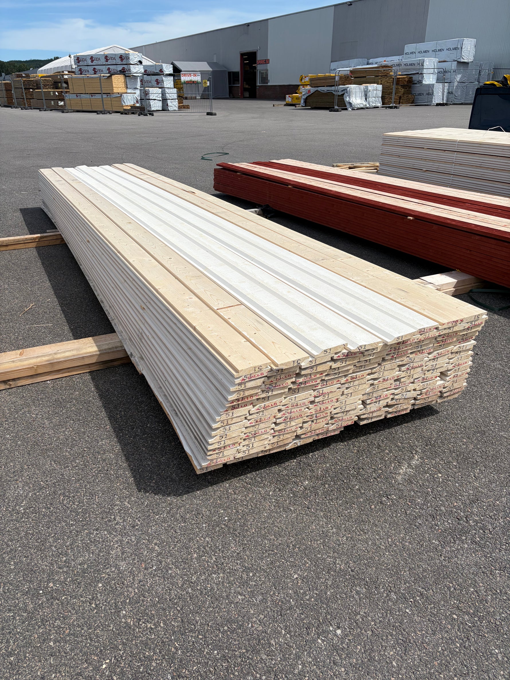 Paket Ytterpanel Enkelfas Halvspont 22x120mm, 134st 5.10m Grundmålade