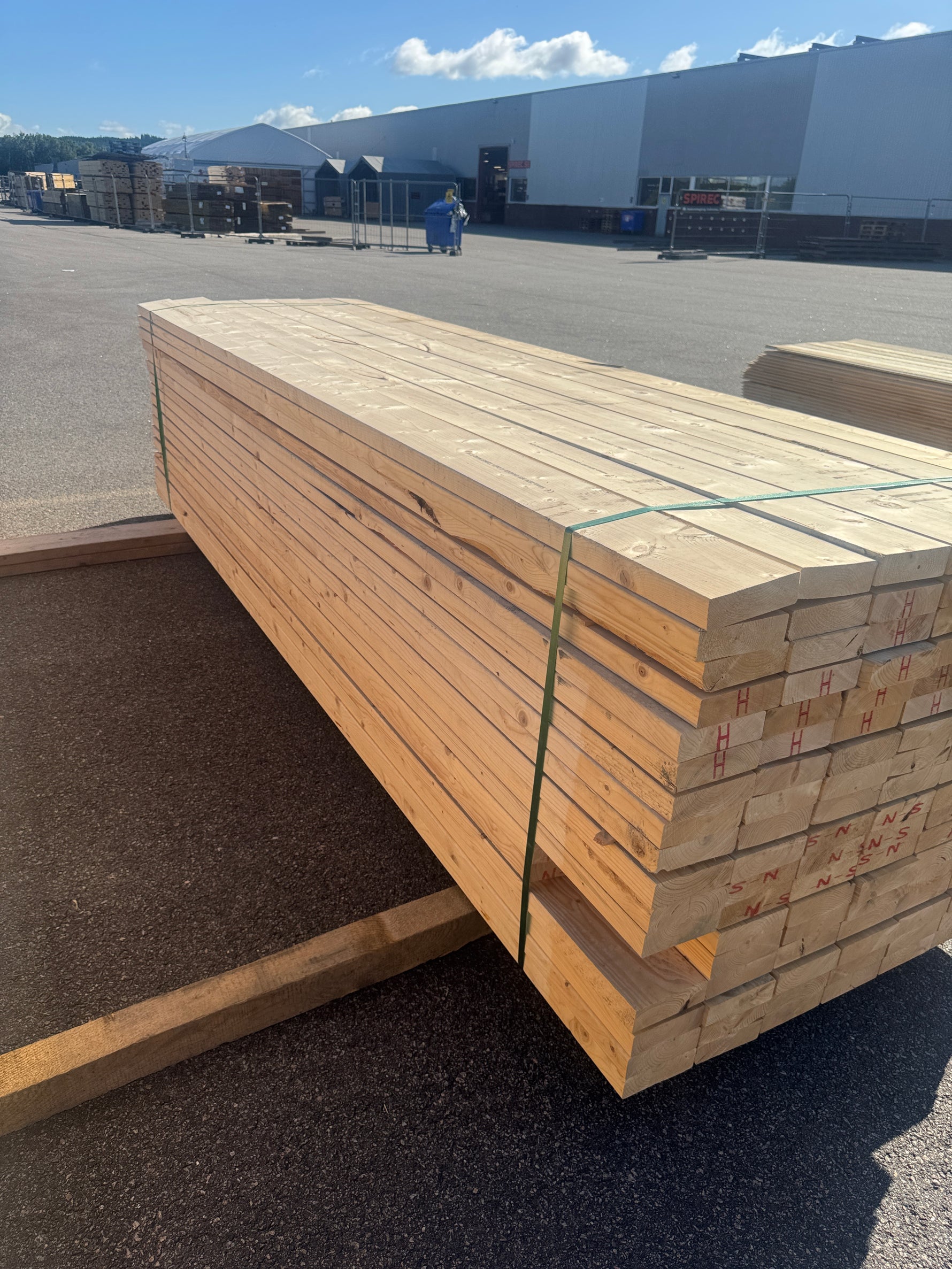 Paket Reglar 45x145mm 3,30-3,60m 126st