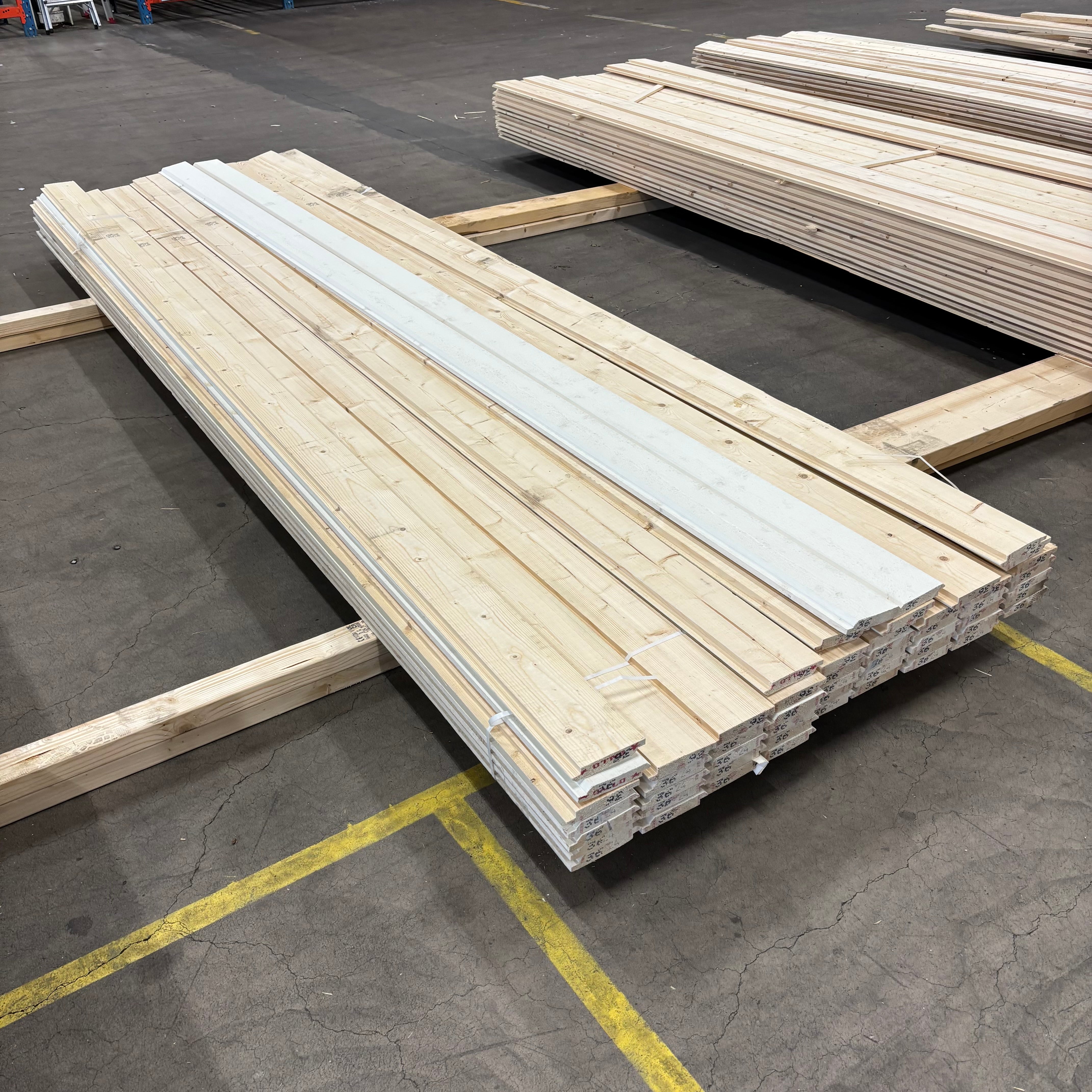 Paket Ytterpanel Dubbelfas Fals 22x120mm 3,60m – 55 st (gran, grundmålad vit)