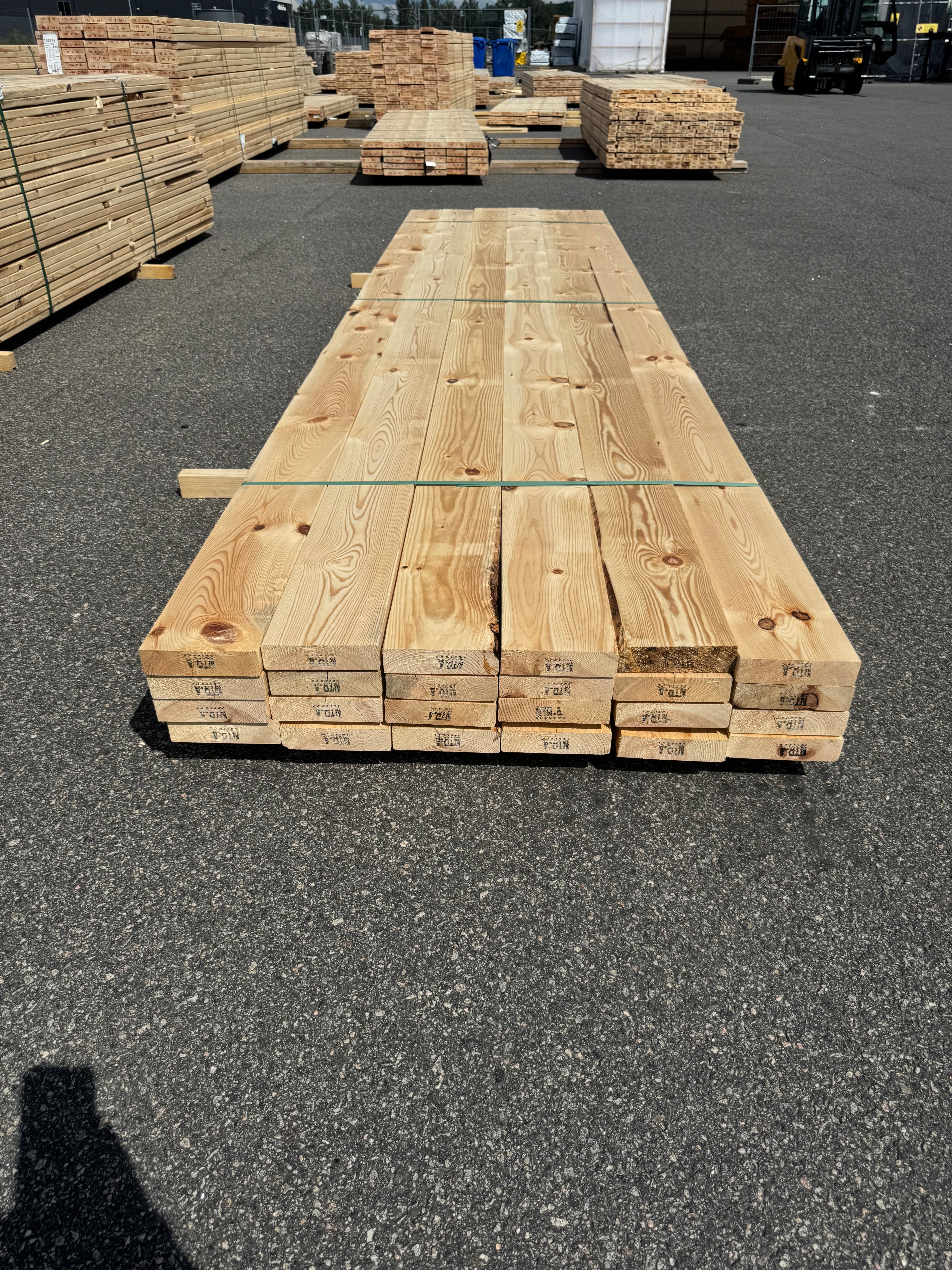 Paket Reglar 45x170 – 24 st (4,20 m, furu)