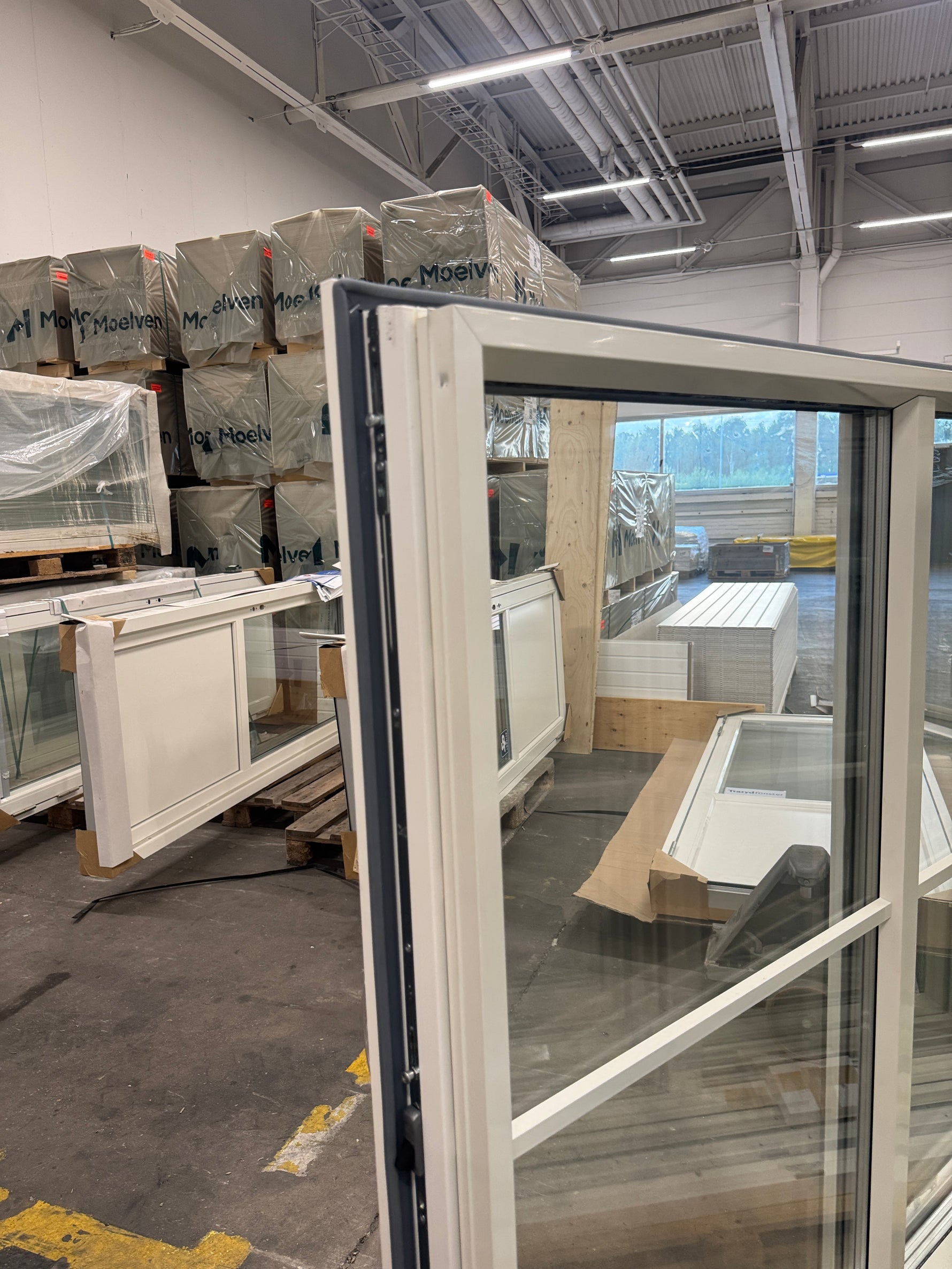 Fönster 158x148 cm – 3-glas, vitt inåtgående
