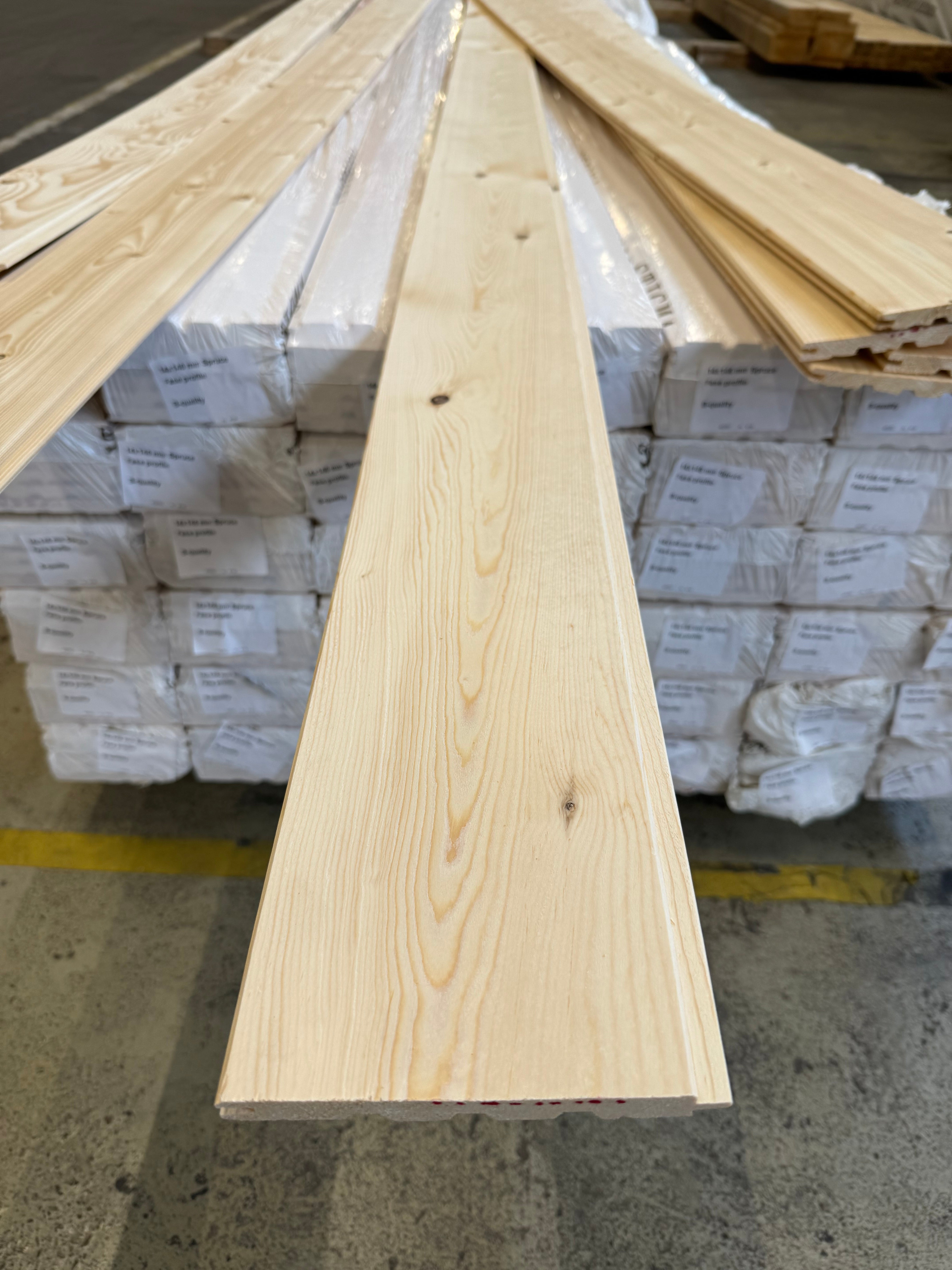 Innerpanel Fasspont 13,5x145mm – B-sortering (Gran, Obehandlad)