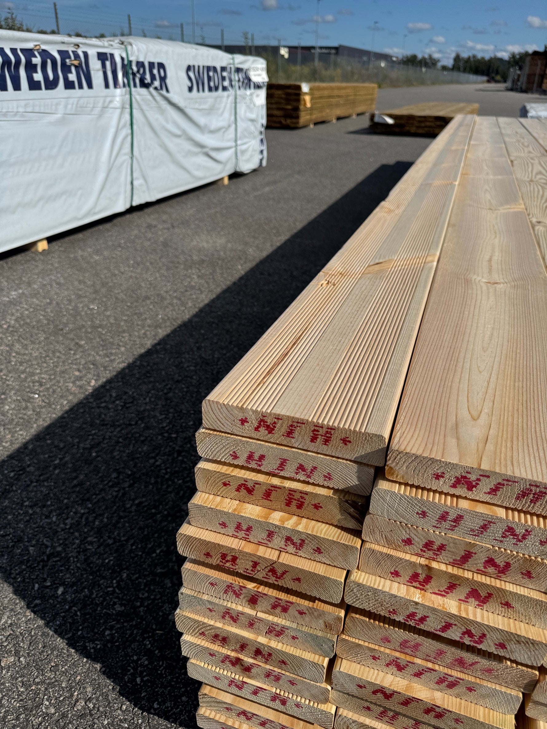 Paket Rillad 28x145 – 84st – 4.50–4.80 m – ANDRASORTERING