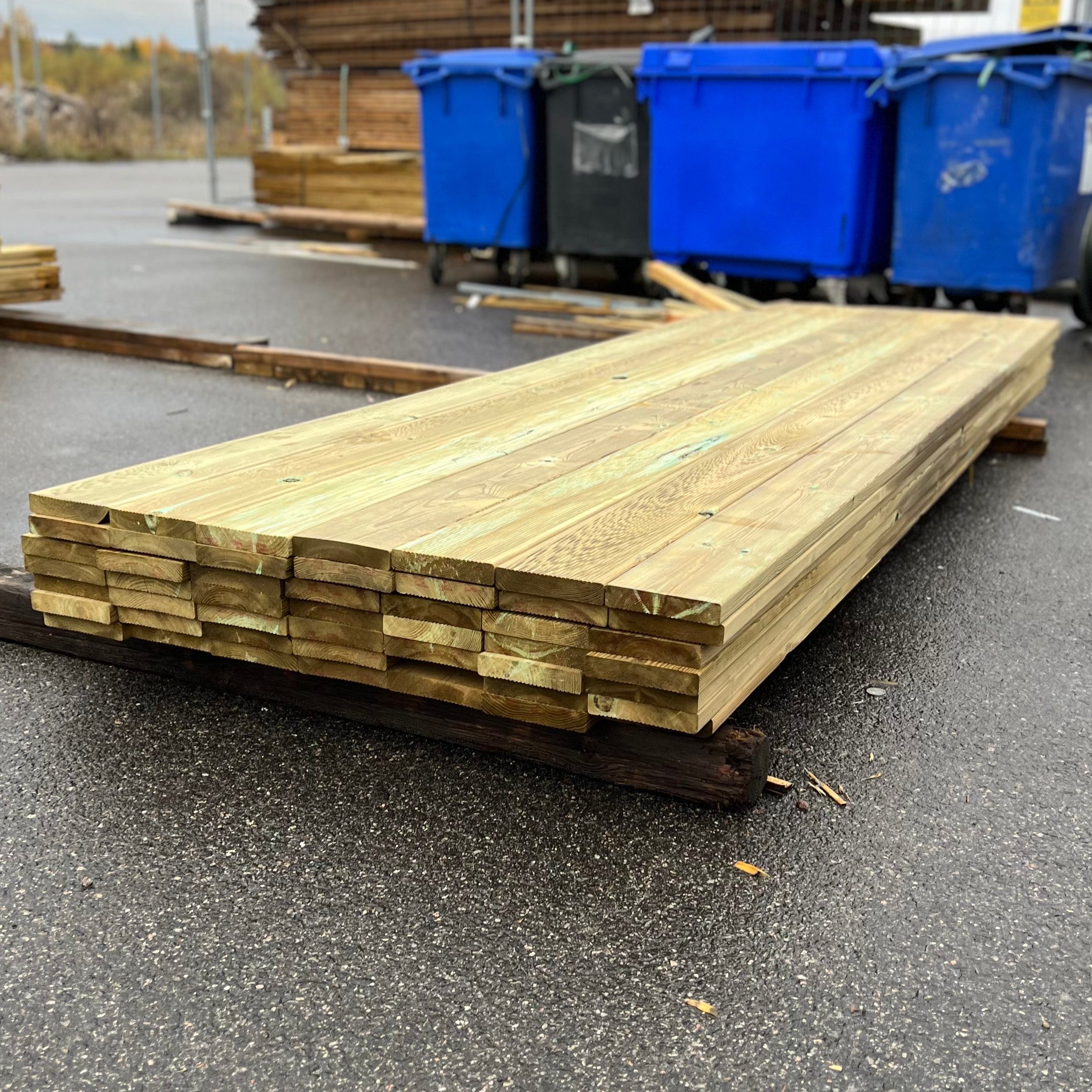Paket Rillad Trall Tryckimpregnerad 28x145mm – 49 st (3,3 m, Furu, B-sortering)