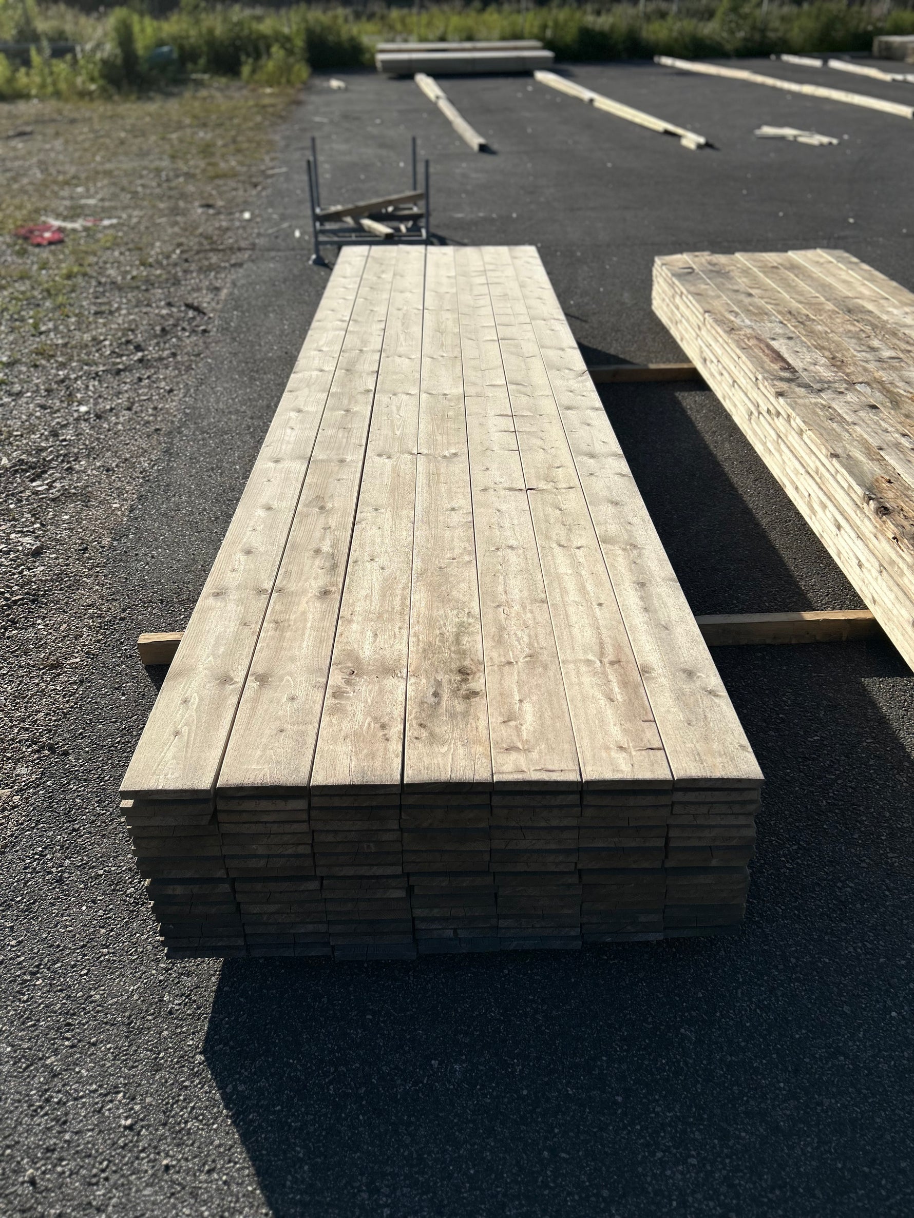 Paket Finsågade Brädor 22x145mm, 105st 4.20m Väderbitet