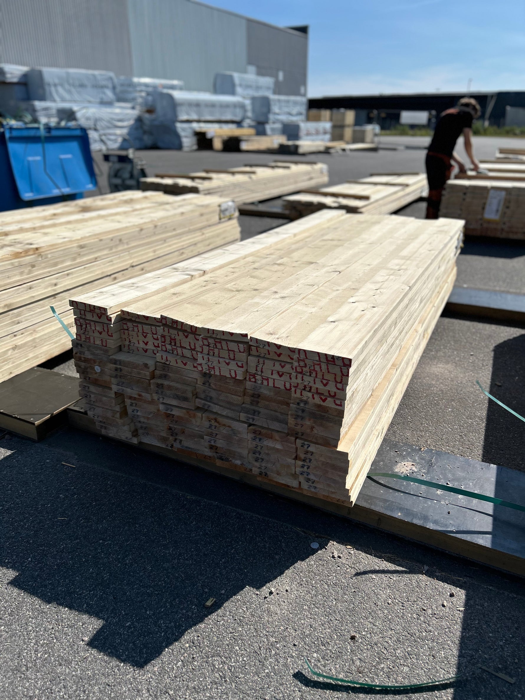 Paket Finsågade Brädor 28x170mm 2.70m 110st Obehandlad