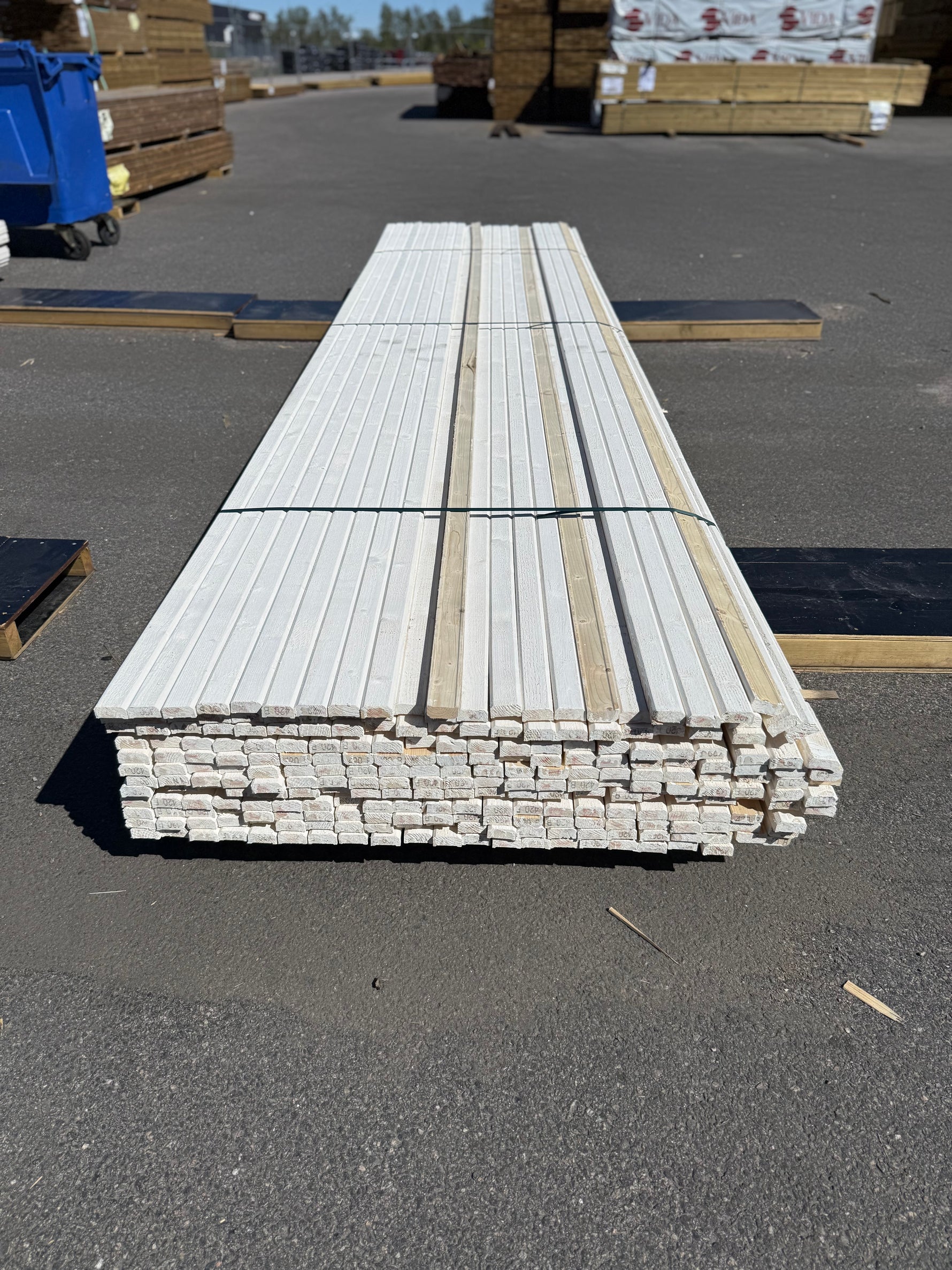 Paket Lockläkt 22x45mm, 258st 4.20m- Grundmålade