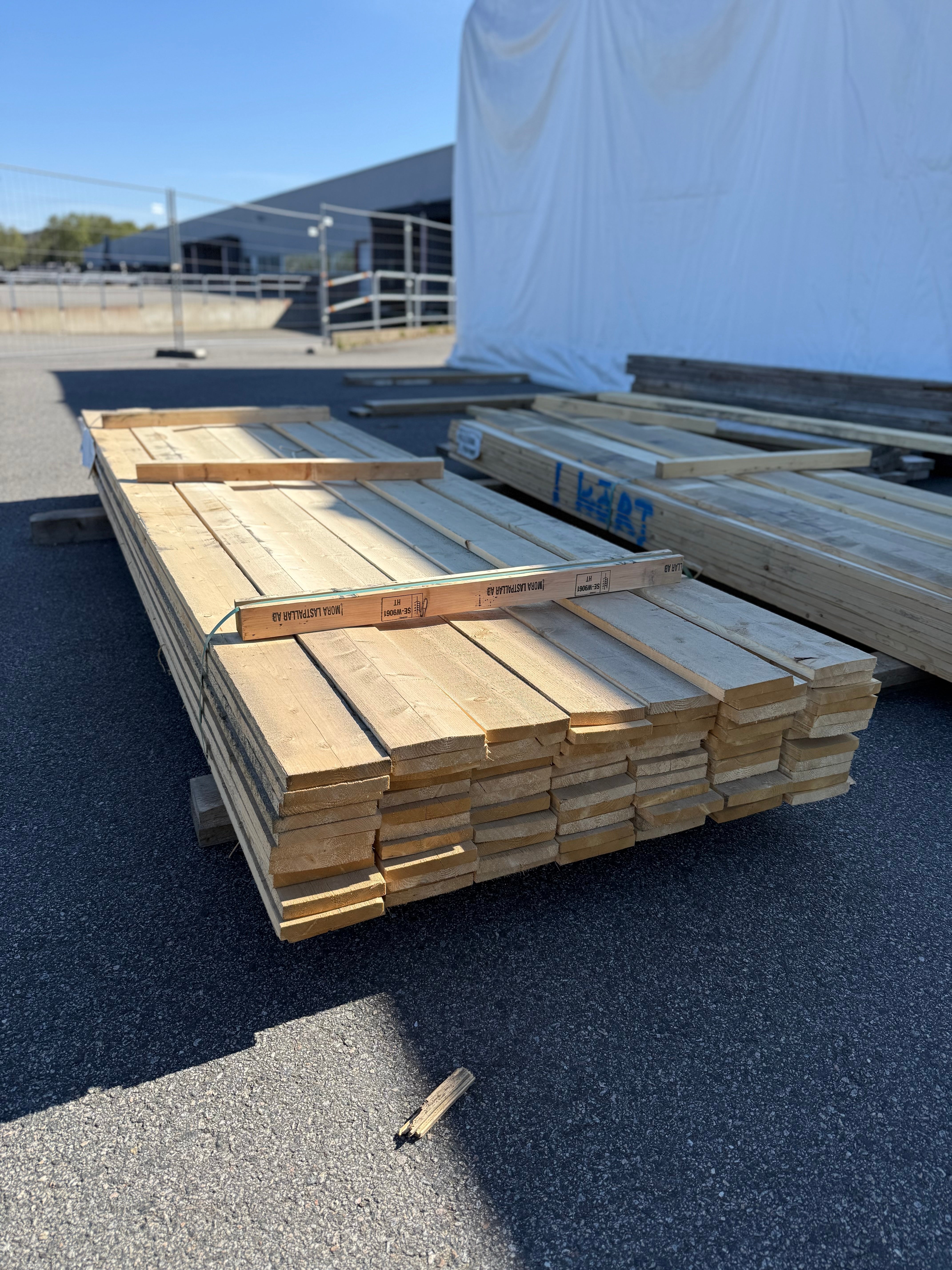 Paket 23x150mm 3.60m 81st OBS! REVOR