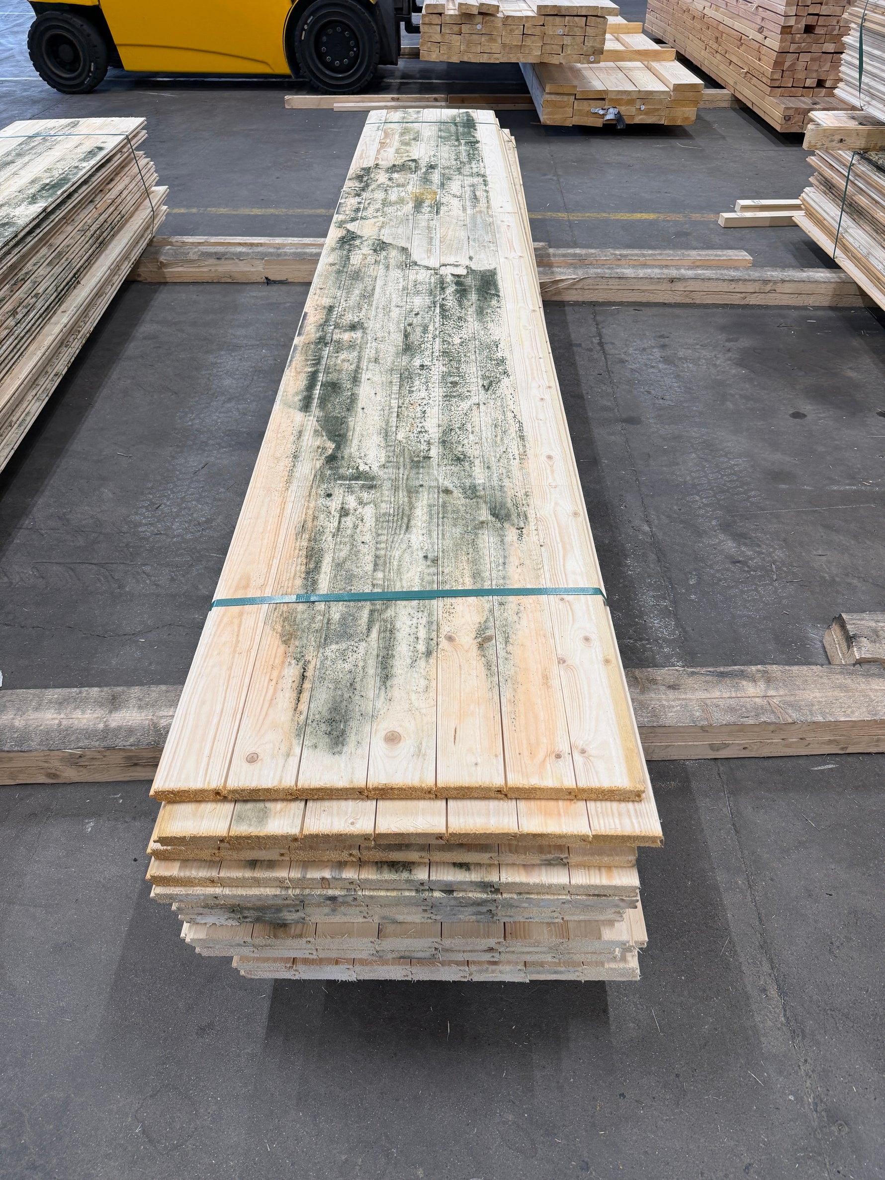 Parti Råspontluckor 20x540x3600mm 20st (Mögelskadat)