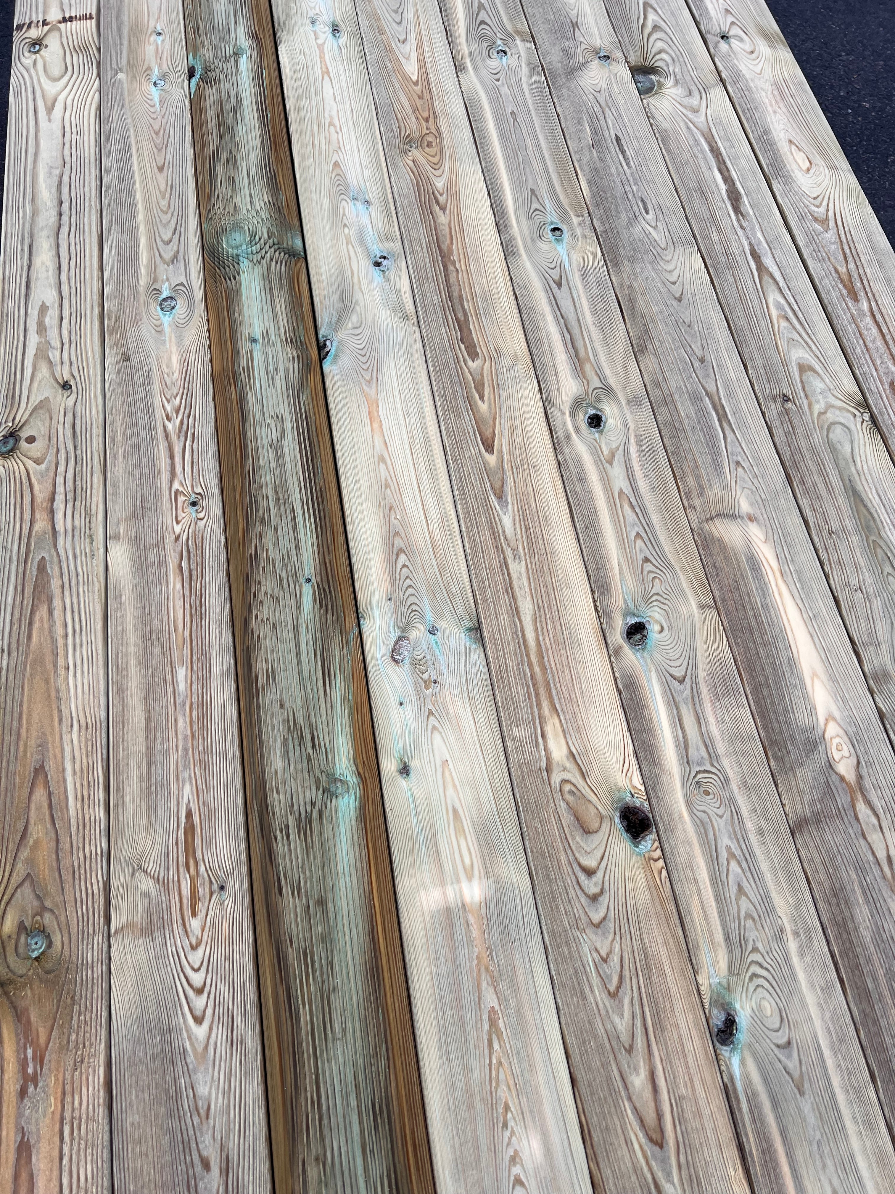 Rillad Trall Tryckimpregnerad 28x120mm – (4,20 m, Furu, B-sortering)