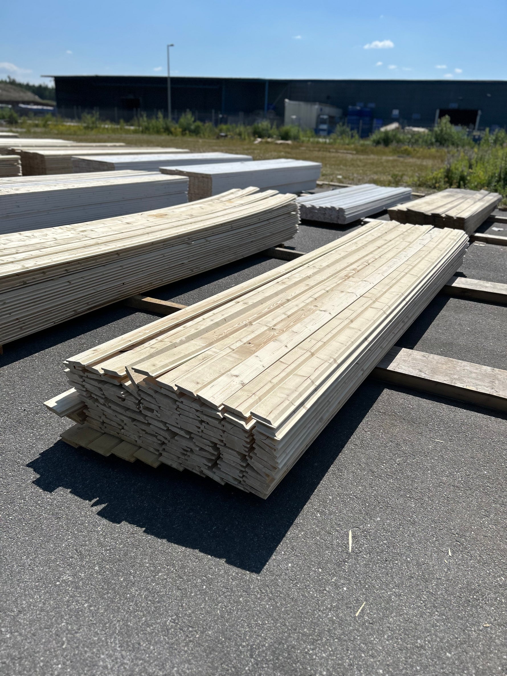 Paket Ytterpanel Enkelfas 22x120mm 4,80m 130st B-kvalitet