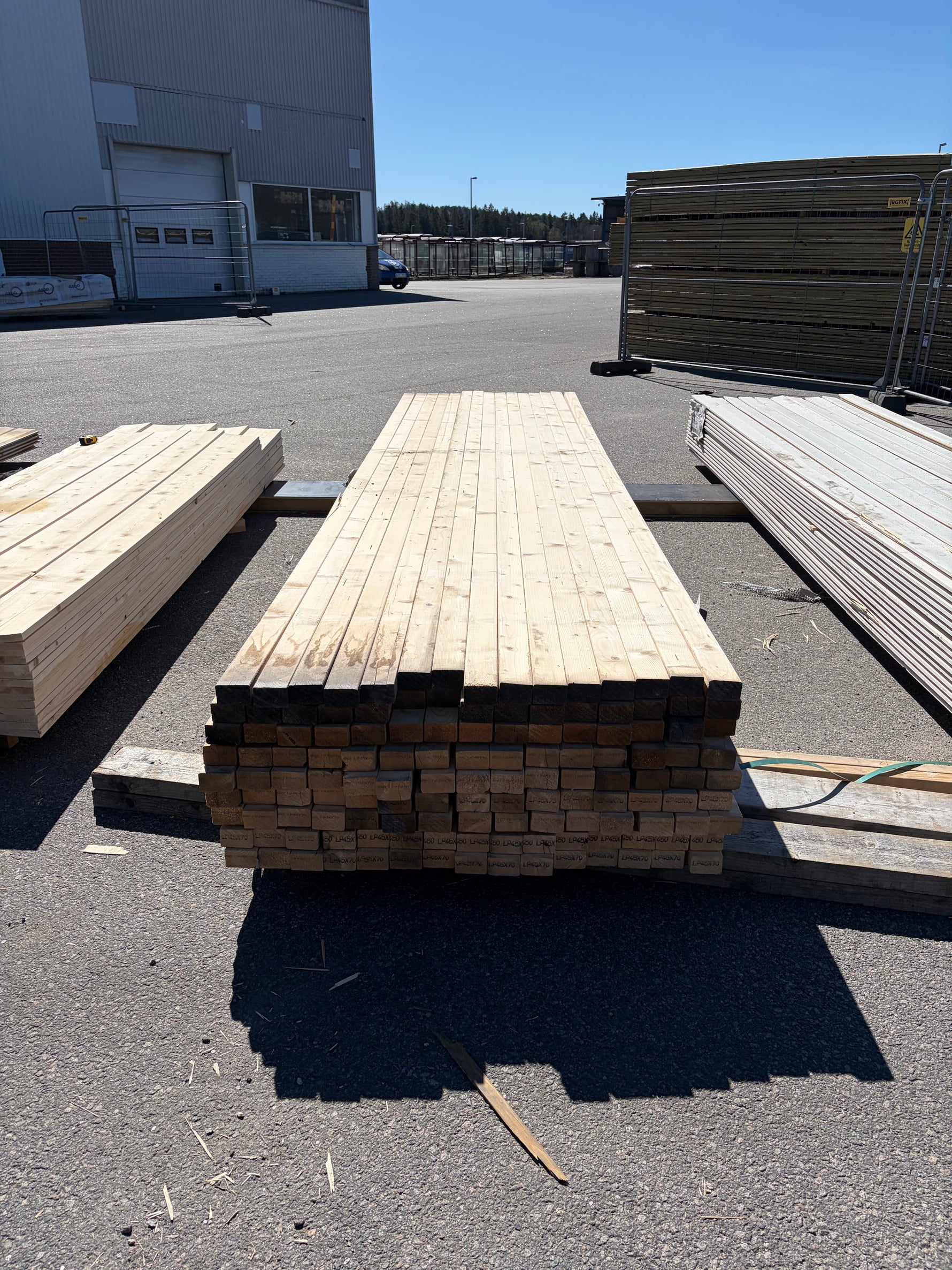 Paket Reglar 45x70mm, 135st 4.5m (väderbitet)