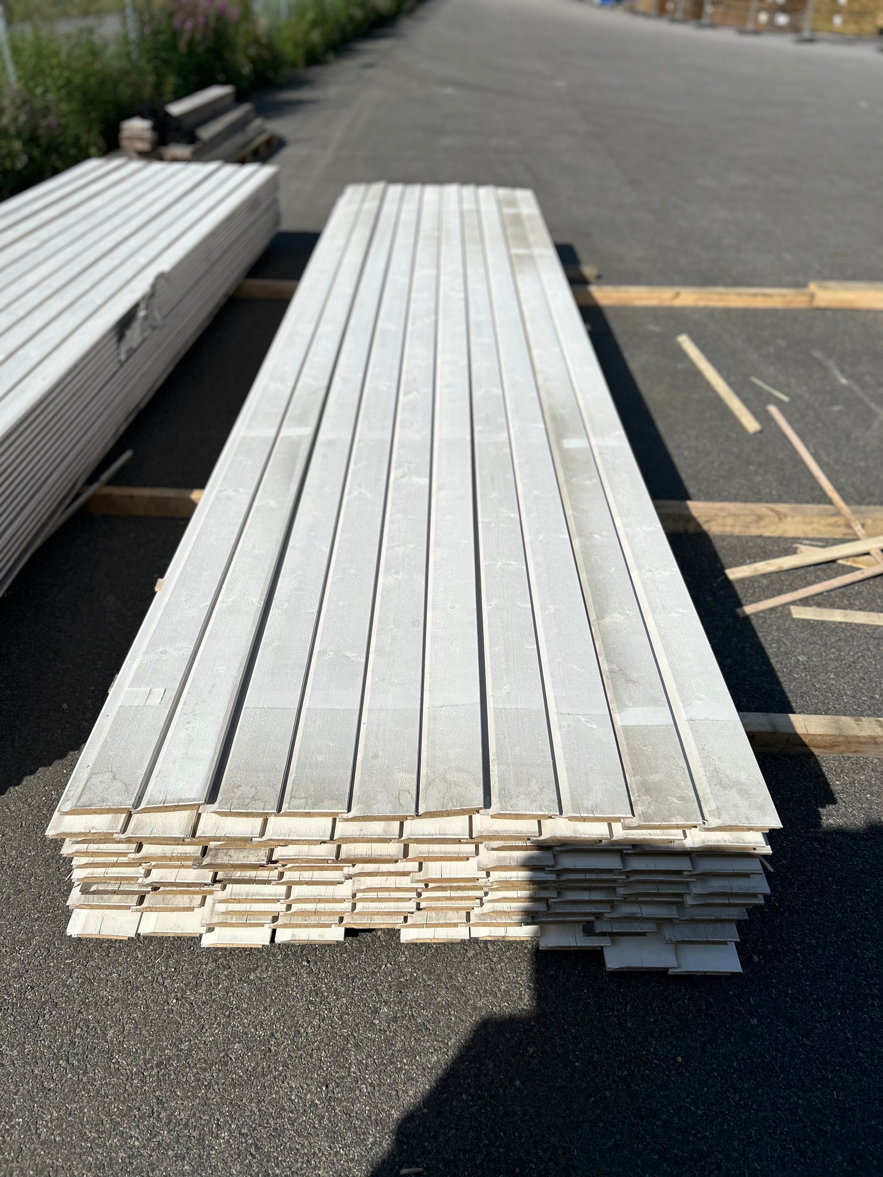 Parti Enkelfas Fals Ändspont 22x120mm, 260st 4.80m- Mellanstruken
