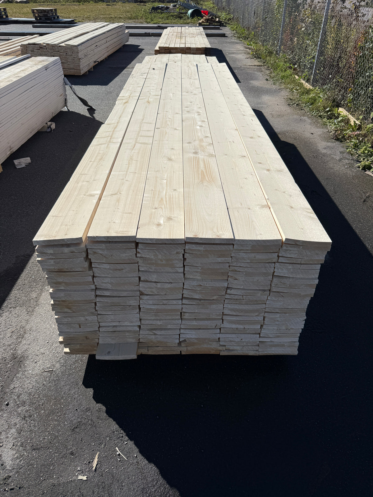 Paket Finsågade Brädor 22x170mm 3,60–4,80m 156st (Andra Sortering)