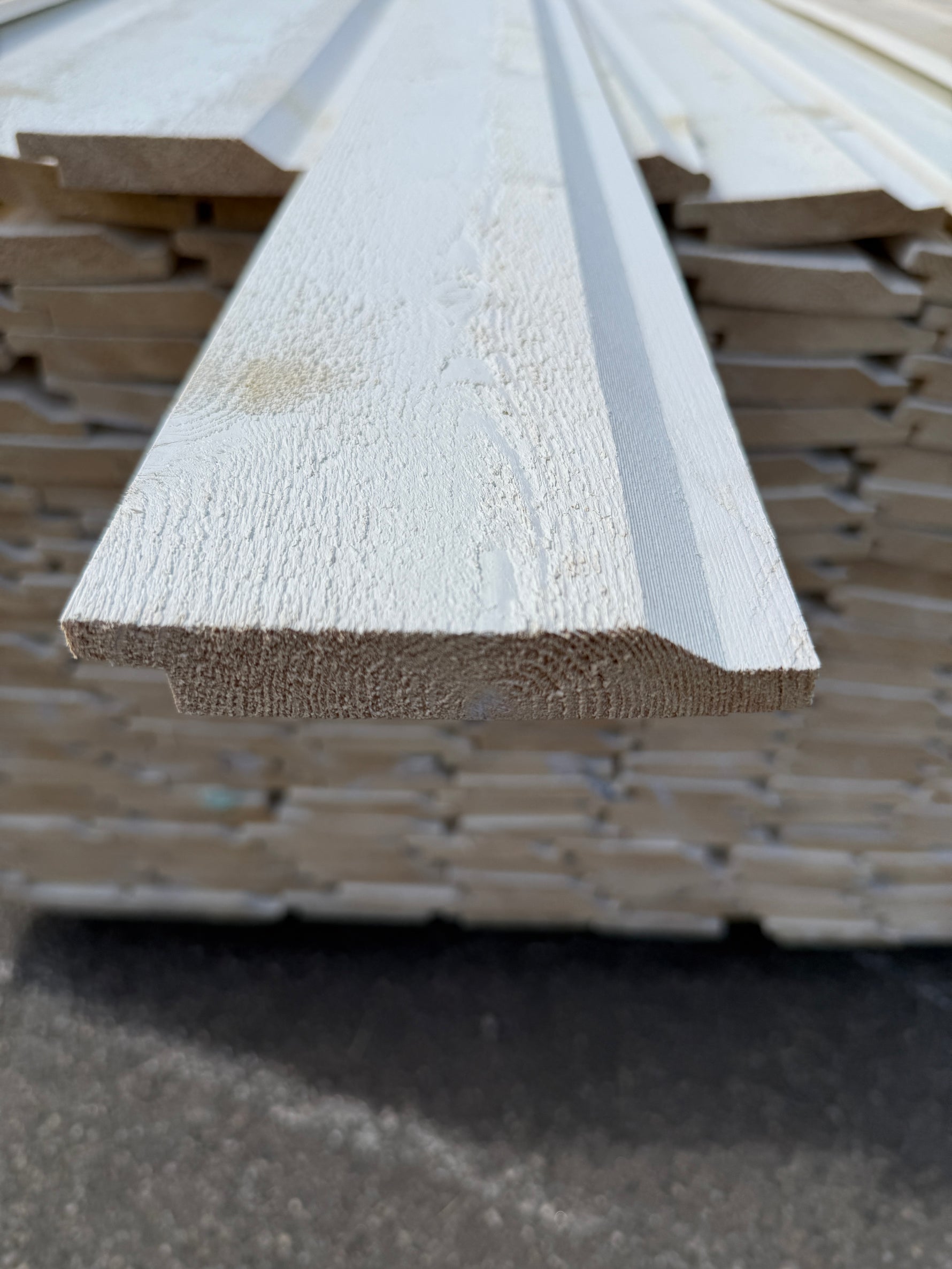 Paket Ytterpanel Enkelfas Halvspont 22x120mm, 221st 4.50m Grundmålad