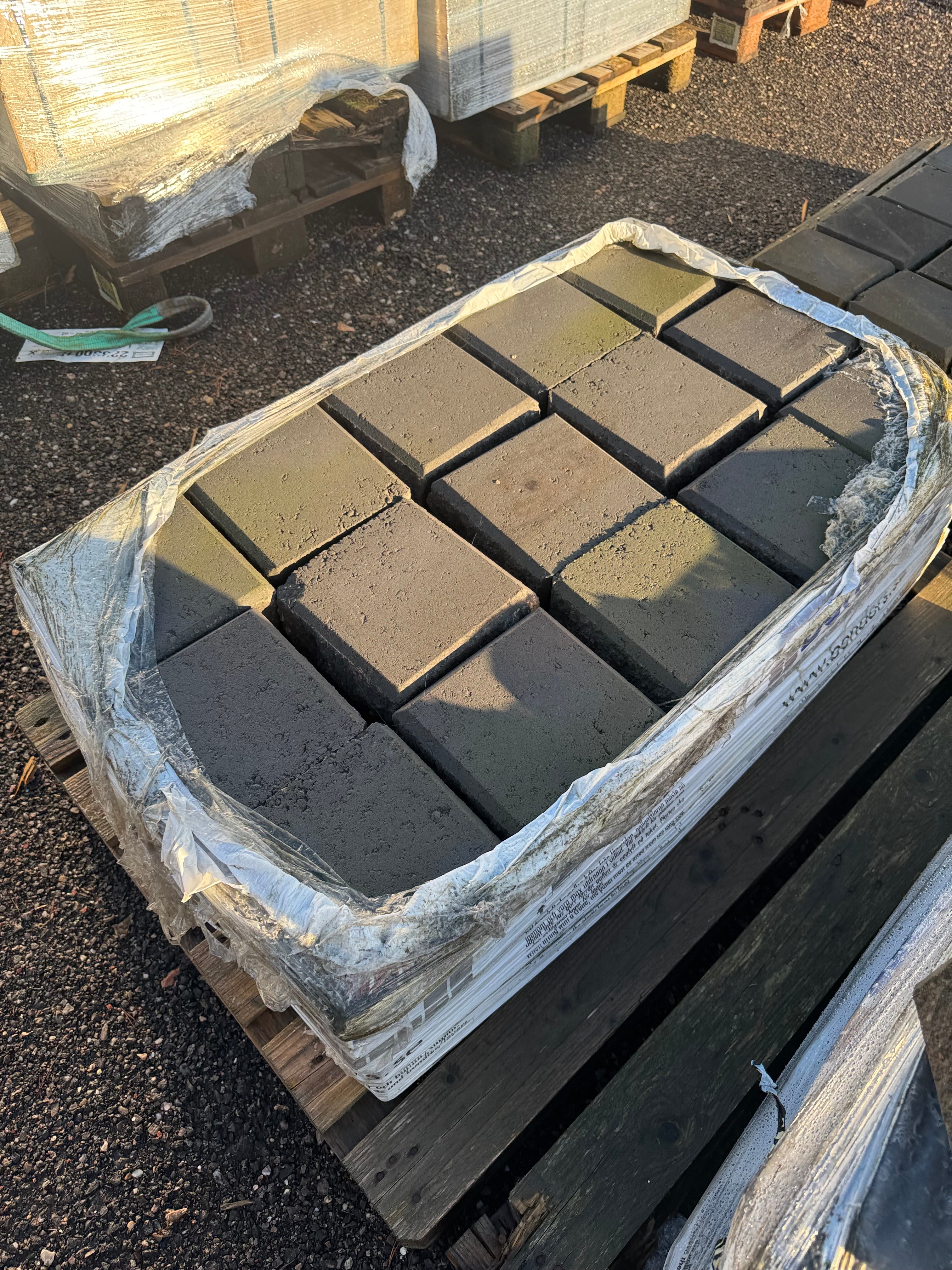 Parti Sten olika varianter – Grafit (7 pall)