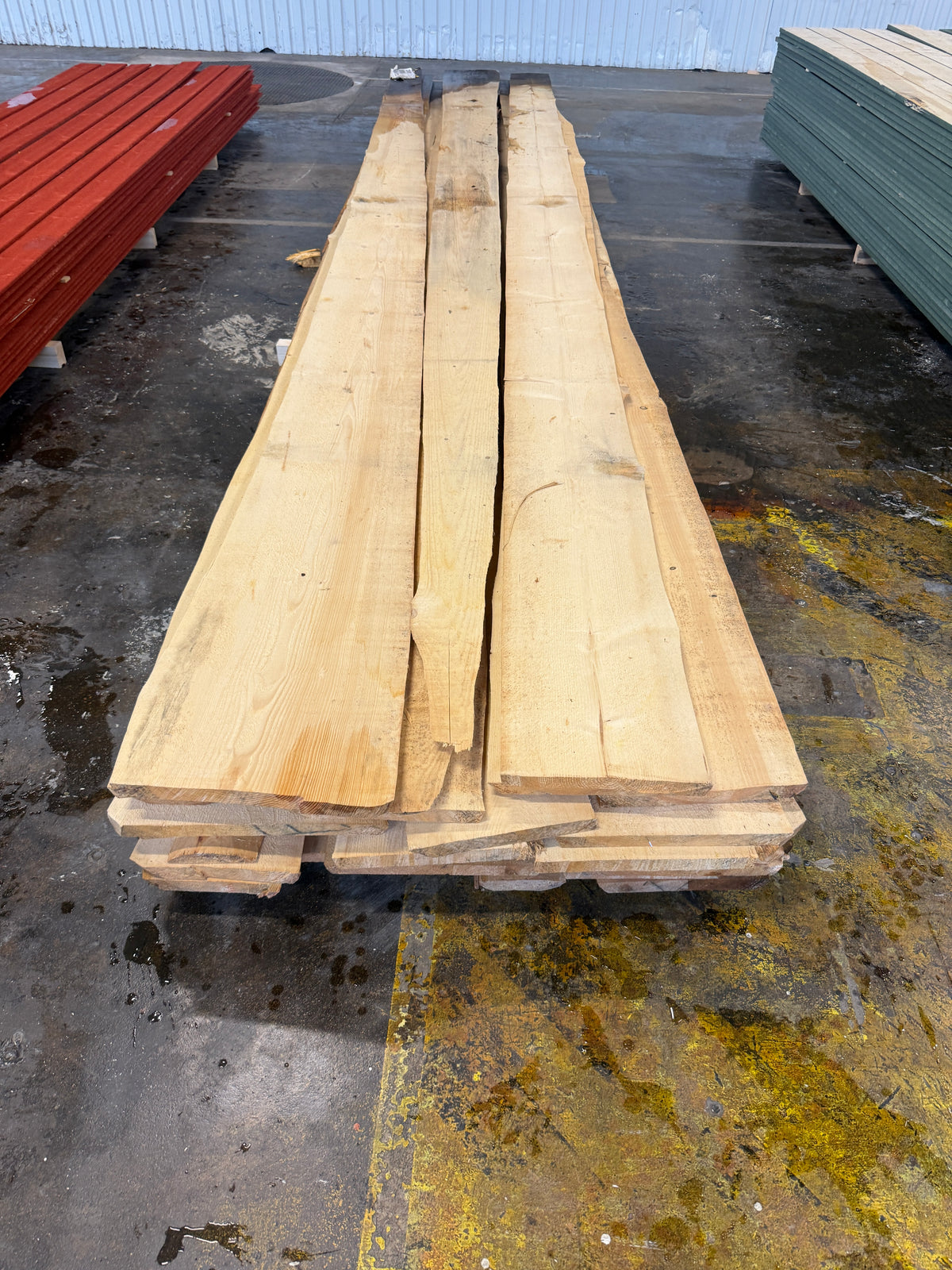 Parti Vildmarkspanel Gran cirka 25×300 mm (5,40–5,50m)  – 27 st