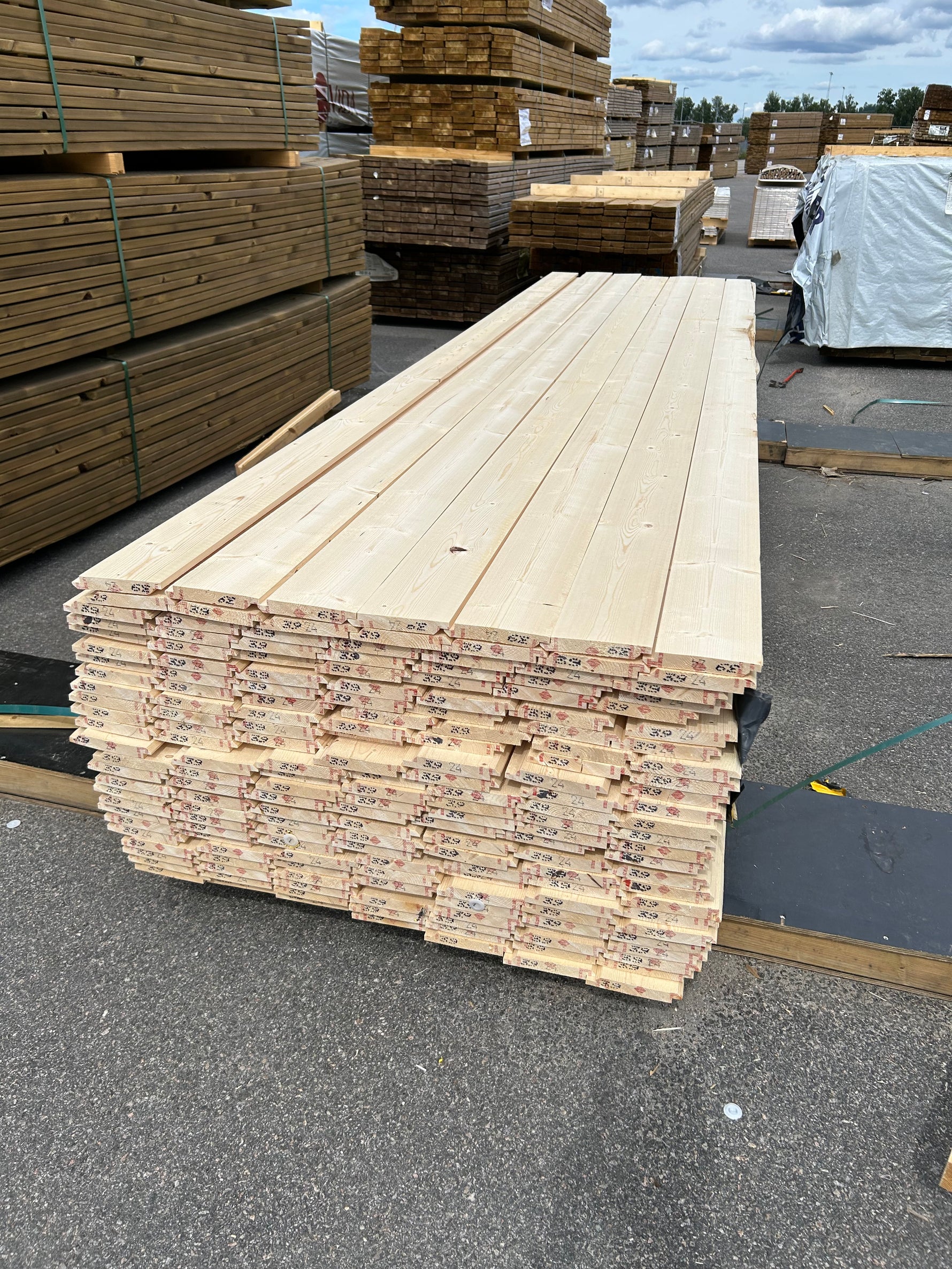 Paket Dubbelfas Halvspont 22x145mm 3,90m 175 st Obehandlade