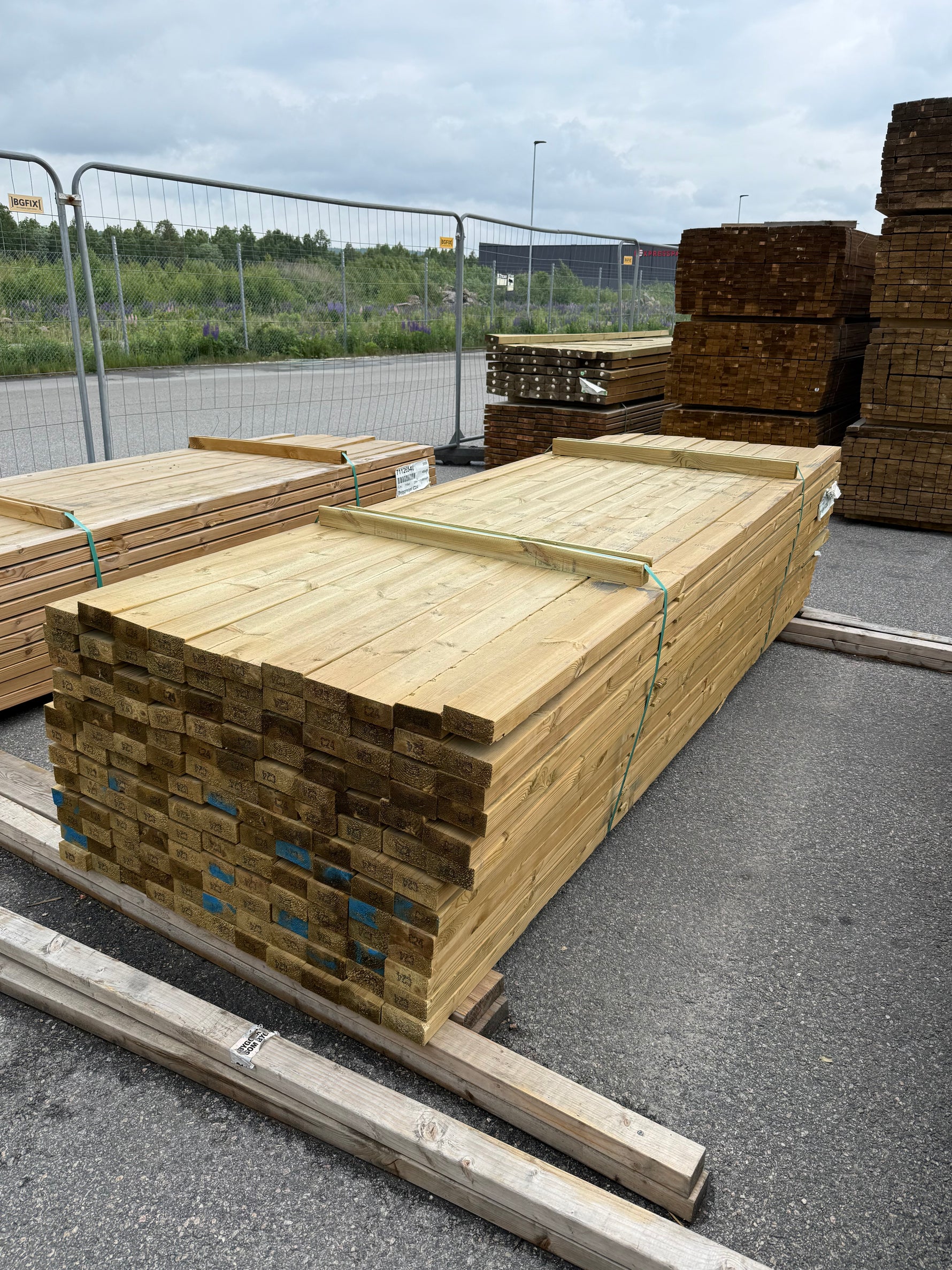 Paket Tryckimpregnerade Reglar 45x95mm 3.0m 143st