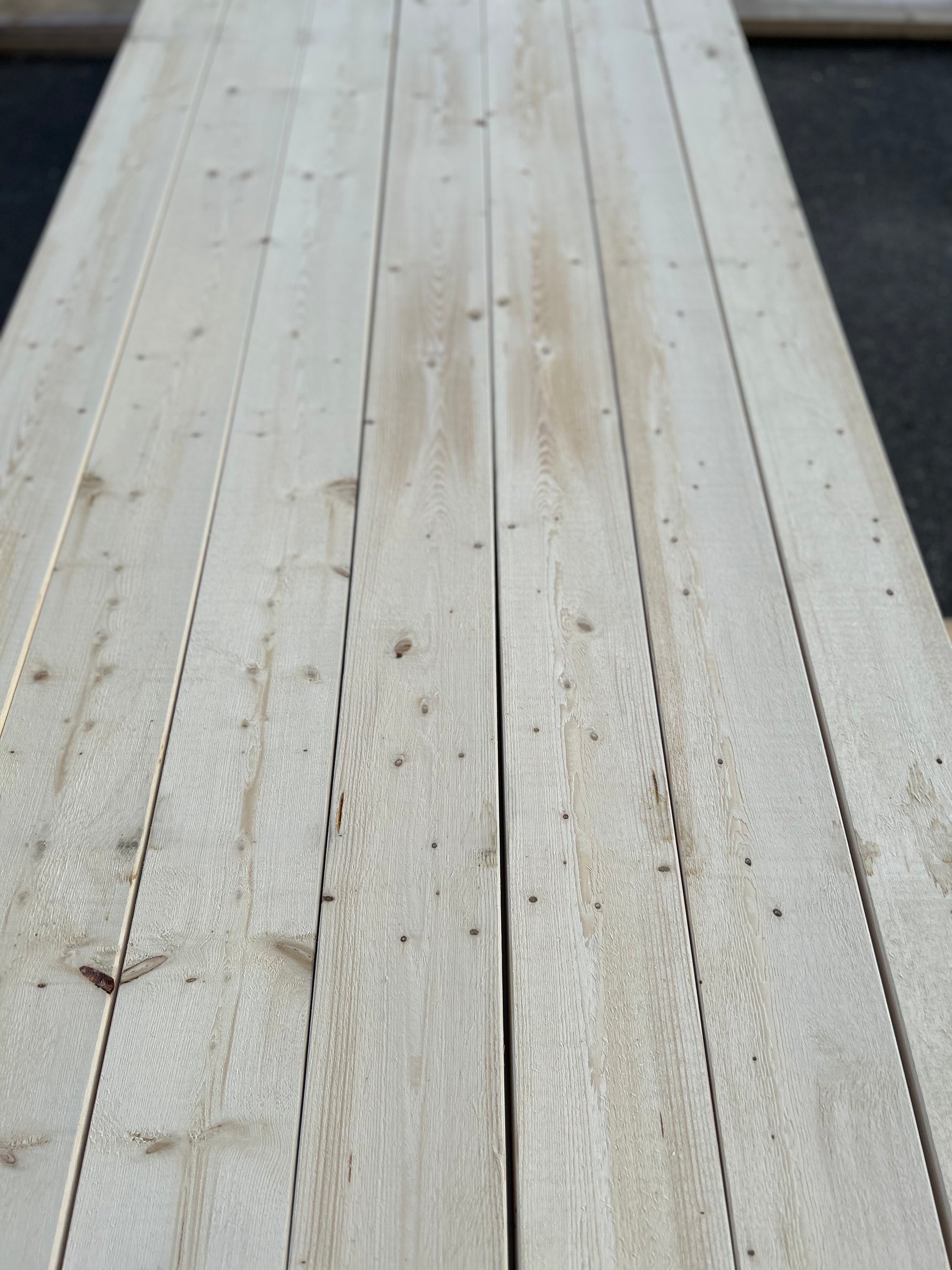 Paket Finsågade Brädor 28x145mm 4.50m 133st Obehandlad